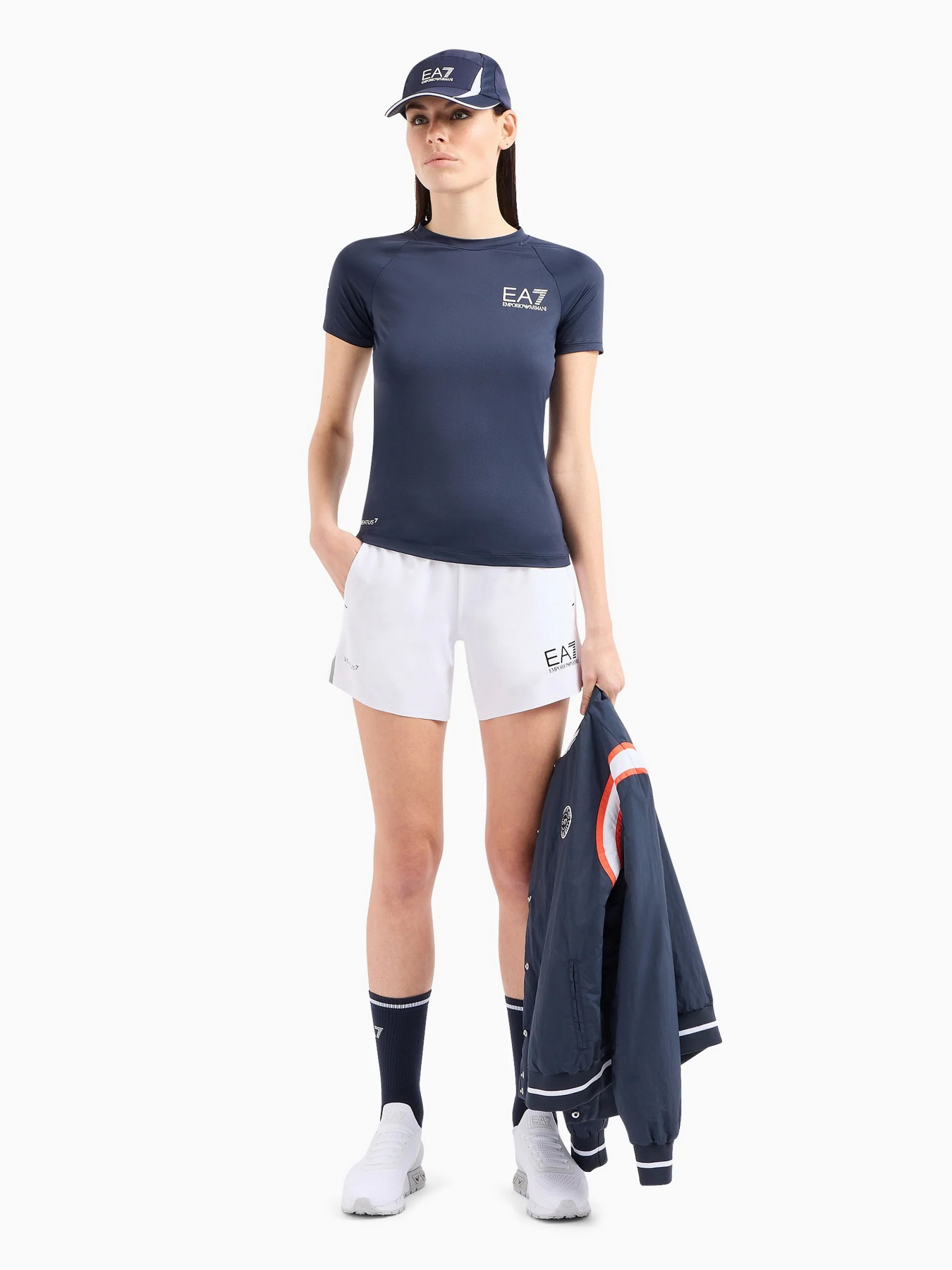 Шорти EA7 Tennis Pro модель 8NTS70-TN6TZ-1100 Шорти EA7 Tennis Pro модель 8NTS70-TN6TZ-1100 Фото