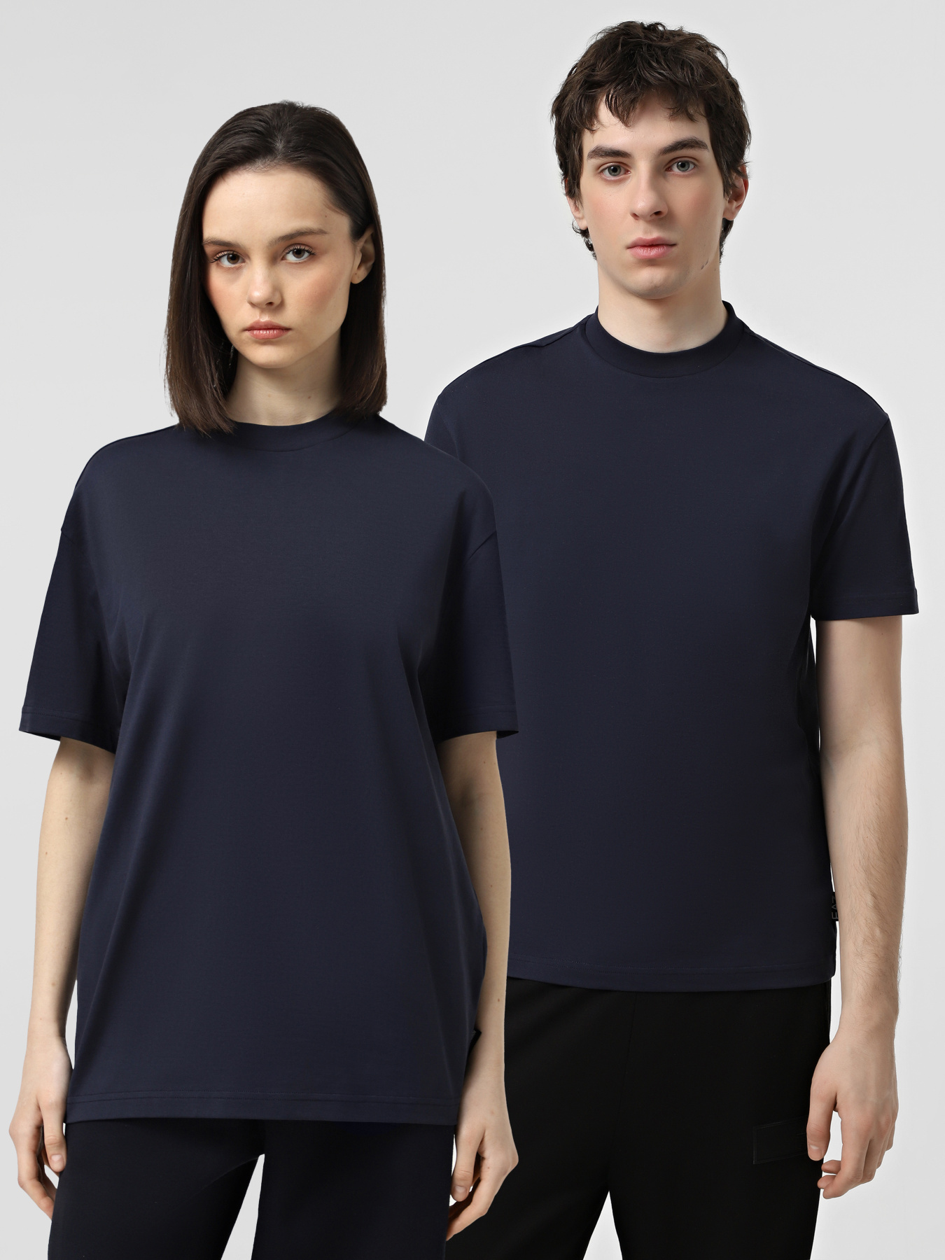 Футболки и поло EA7 Logo Series модель 6DUT10-PJ2QZ-1562 Фото