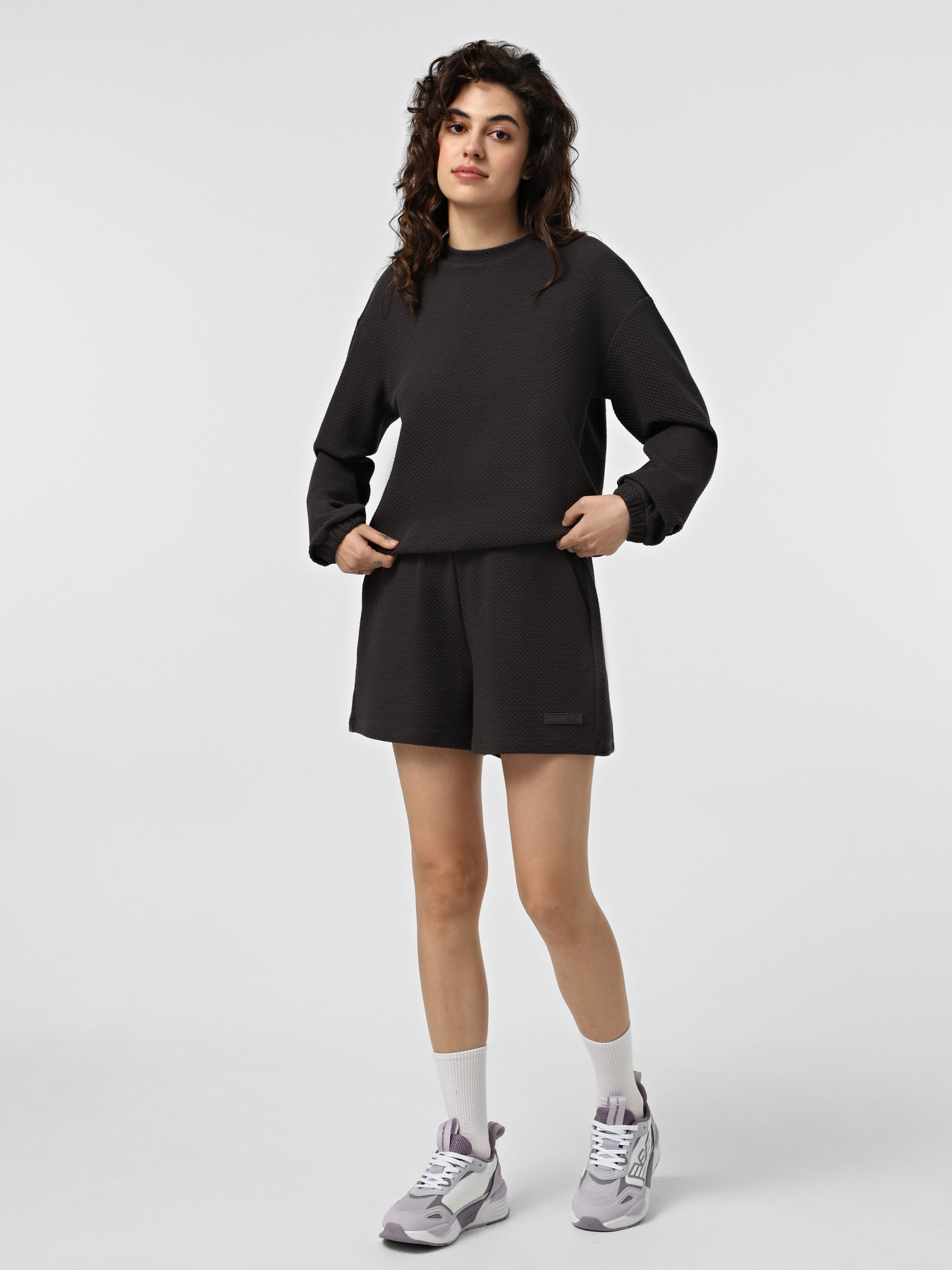 Шорти EA7 Sporty Forever модель 7W000255-AF13246-U6278 Шорти EA7 Sporty Forever модель 7W000255-AF13246-U6278 Фото