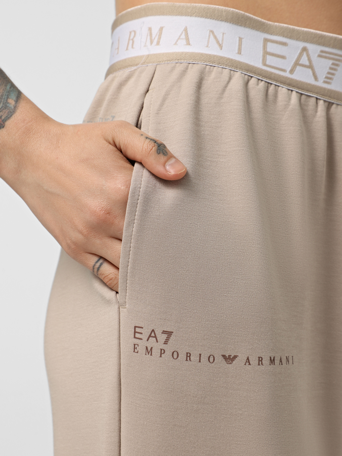 Штани EA7 Natural Ventus7 модель 7W000281-AF12501-U6155 Фото
