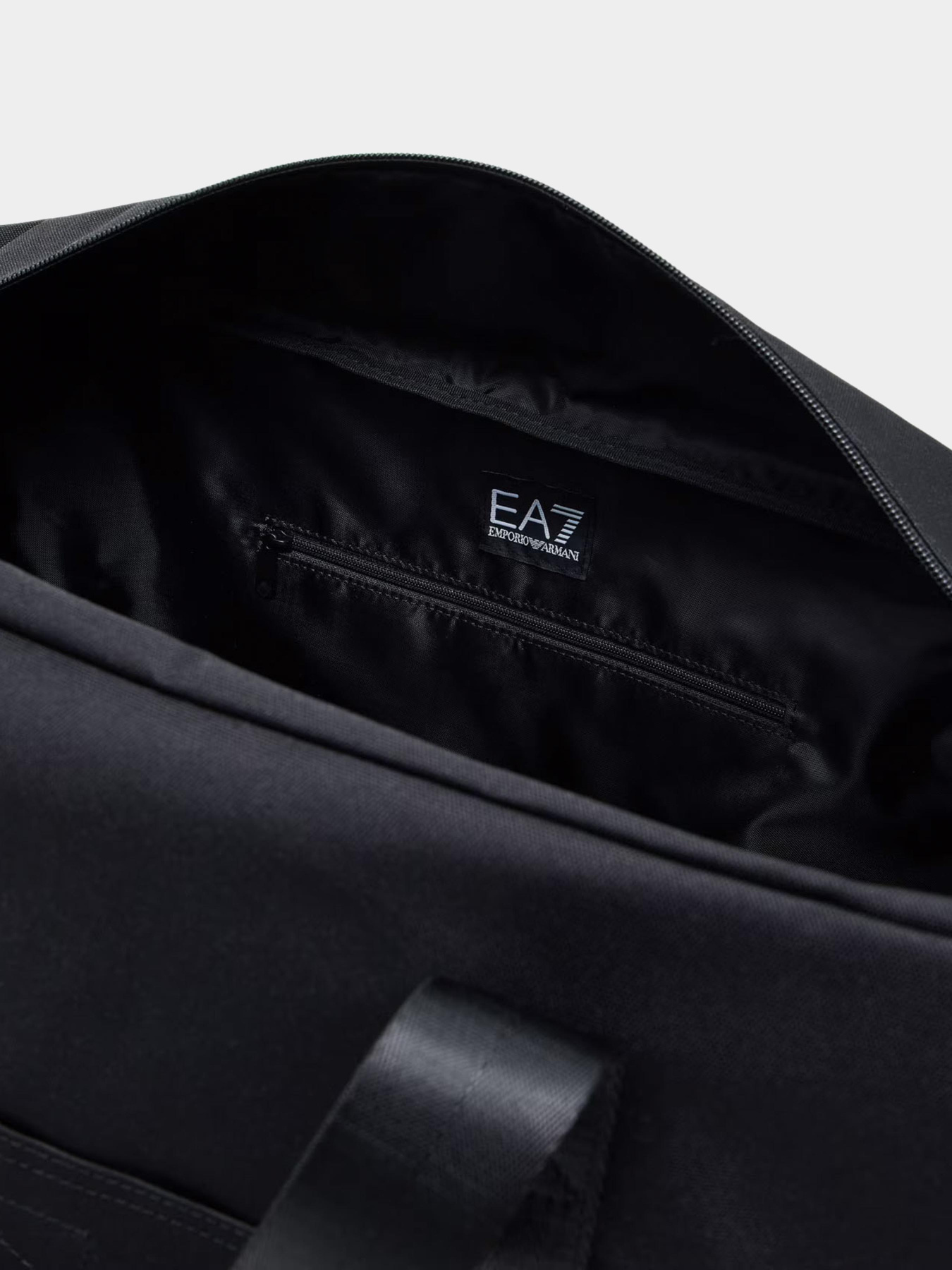 Сумки EA7 модель 7X000288-AF19722-UC001 Сумки EA7 модель 7X000288-AF19722-UC001 Фото