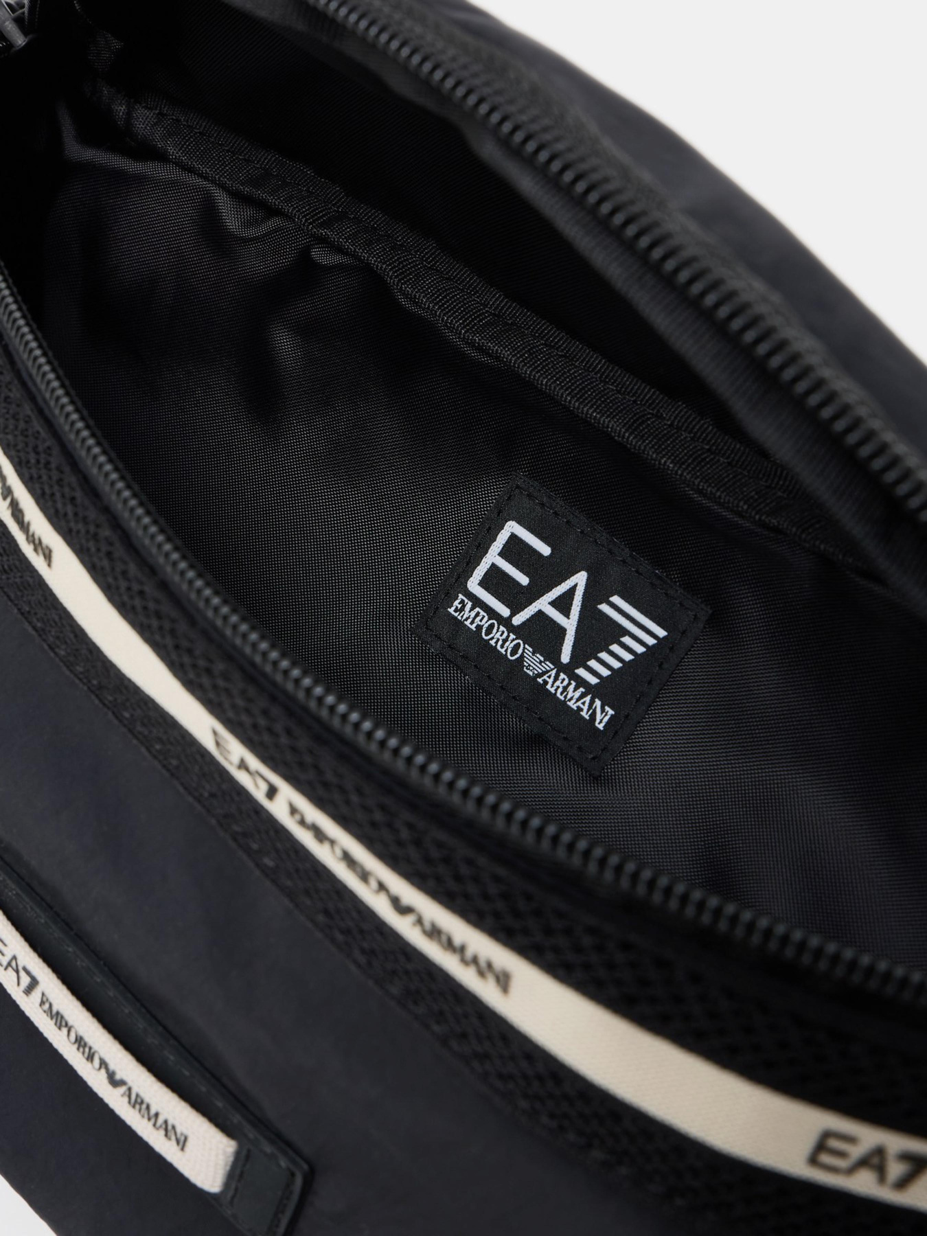 Сумки EA7 модель 7X000637-AF23098-UC001 Сумки EA7 модель 7X000637-AF23098-UC001 Фото