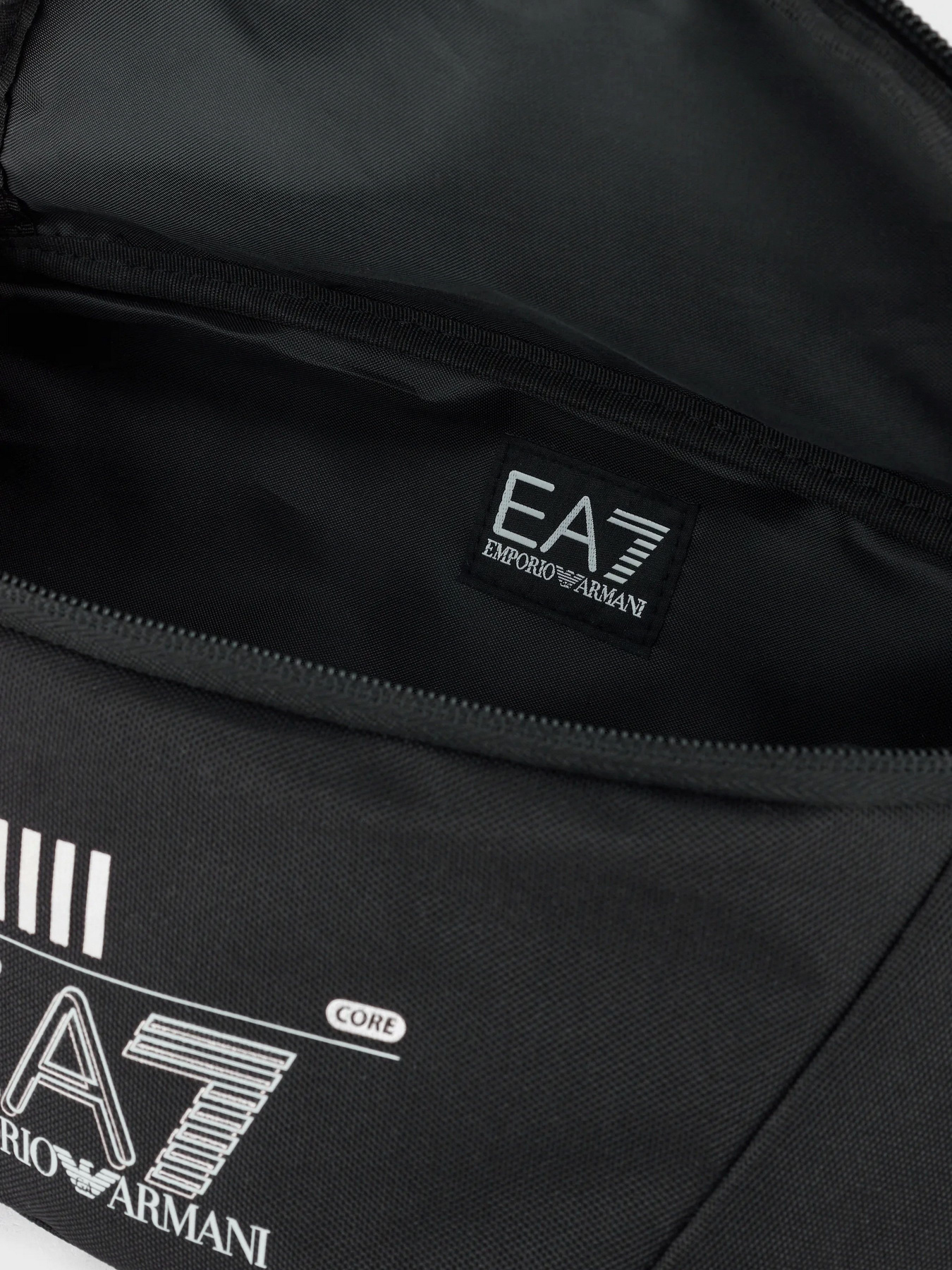 Сумки EA7 Core модель 245079-CC940-02021 Сумки EA7 Core модель 245079-CC940-02021 Фото
