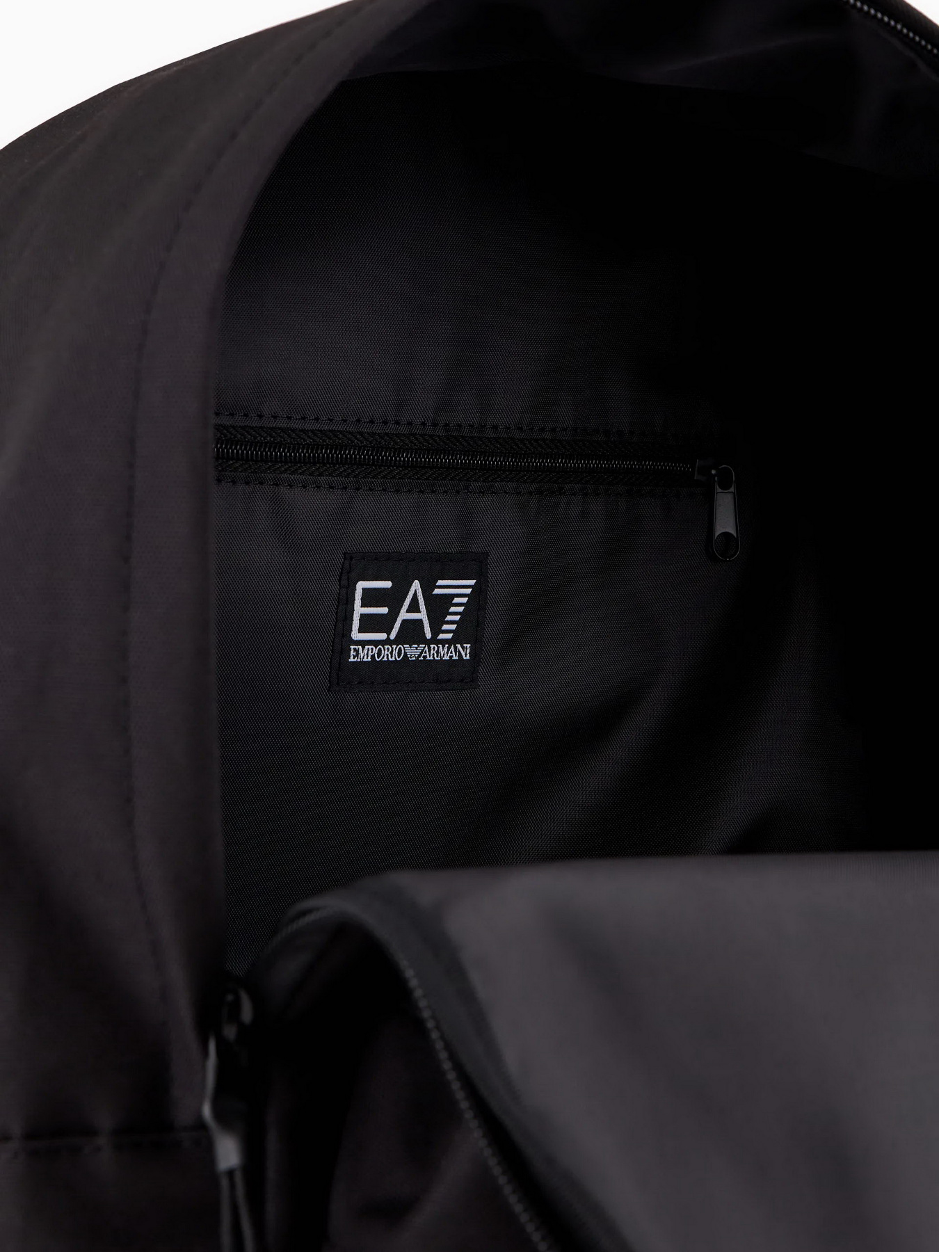 Рюкзаки EA7 Logo Series модель 277054-3F910-00020 Рюкзаки EA7 Logo Series модель 277054-3F910-00020 Фото