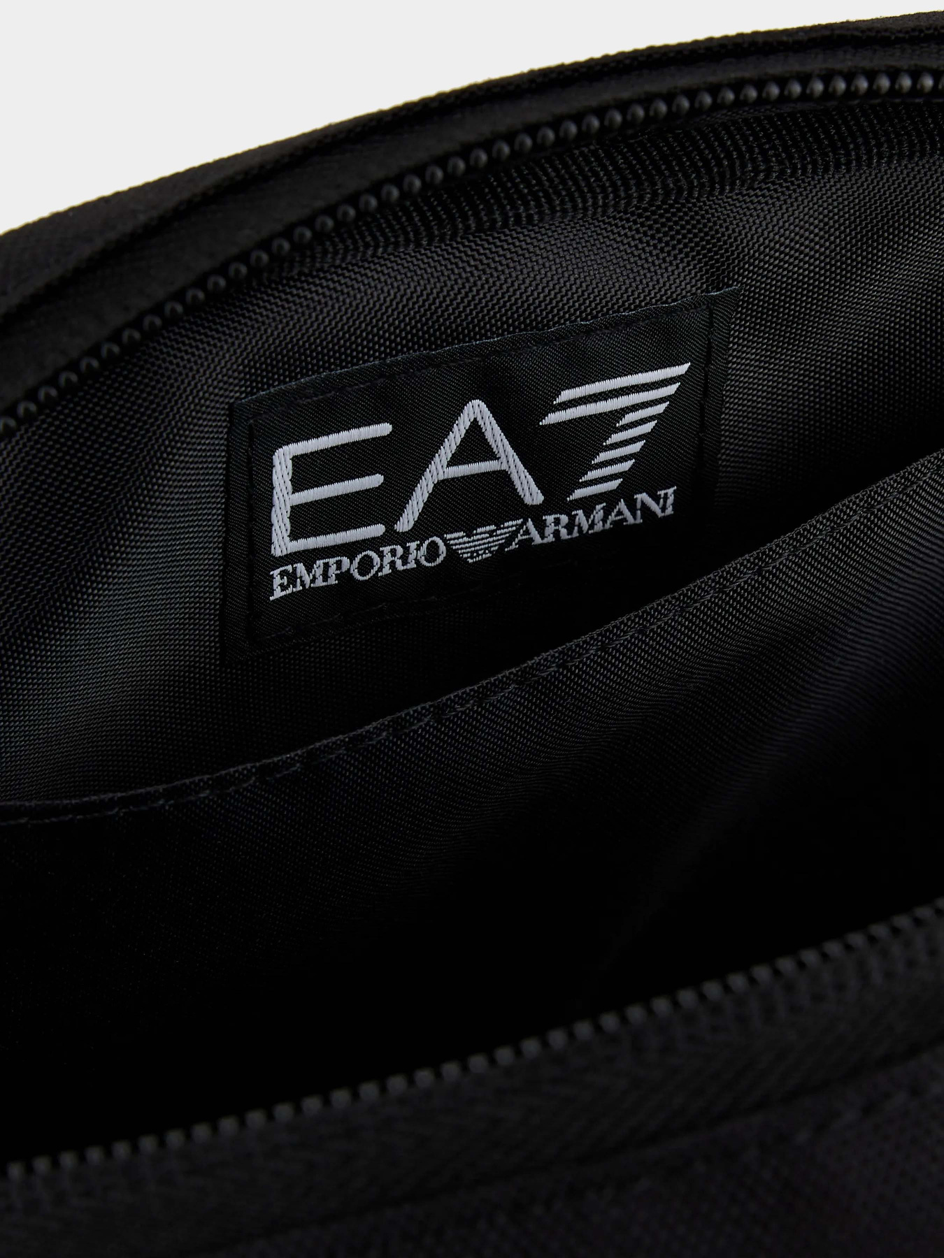 Сумки EA7 модель 245082-CC940-02021 Сумки EA7 модель 245082-CC940-02021 Фото