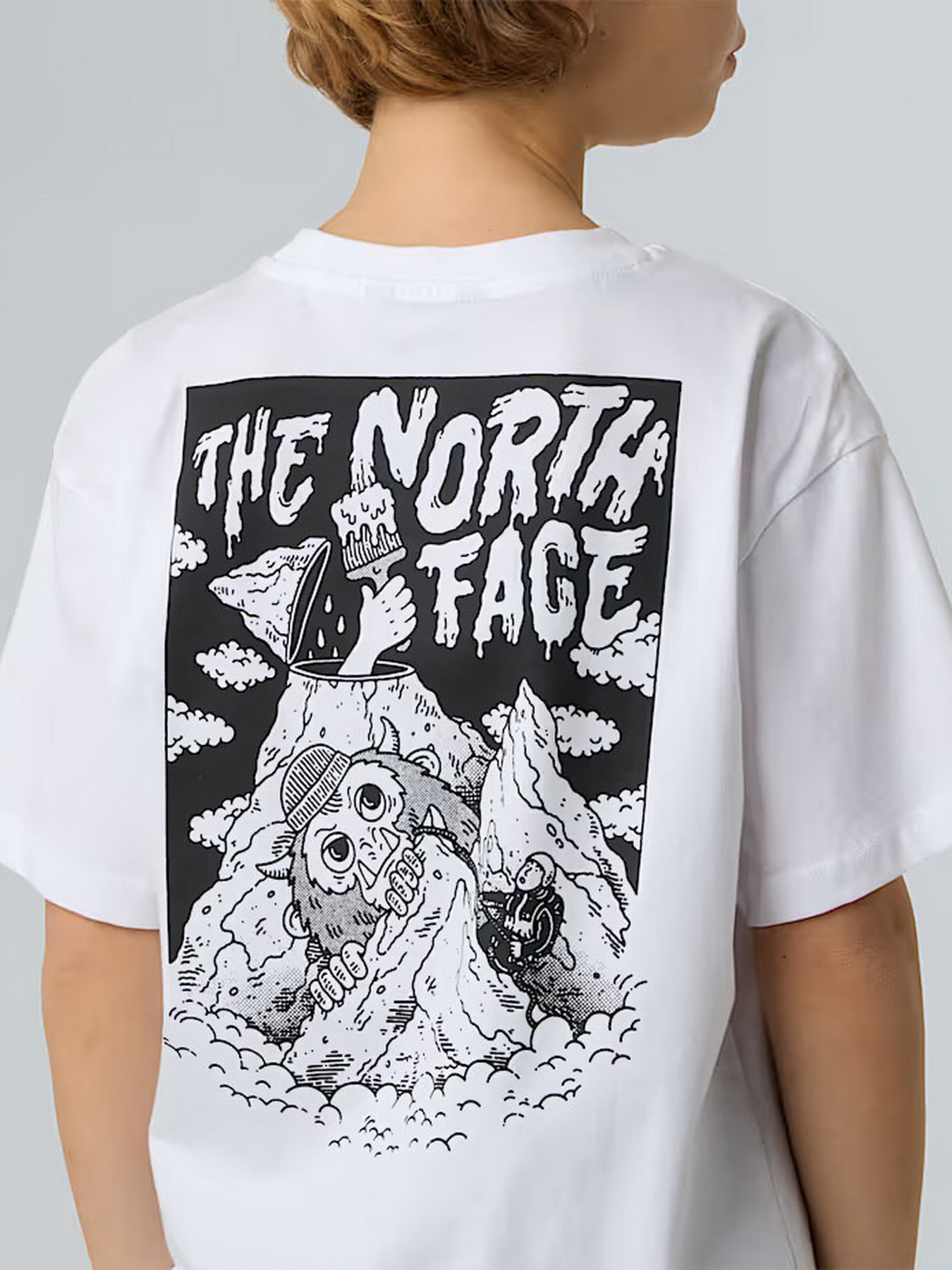 Футболки і поло The North Face Sports Oversized Pocket модель NF0A8EAKFN41 Футболки і поло The North Face Sports Oversized Pocket модель NF0A8EAKFN41 Фото