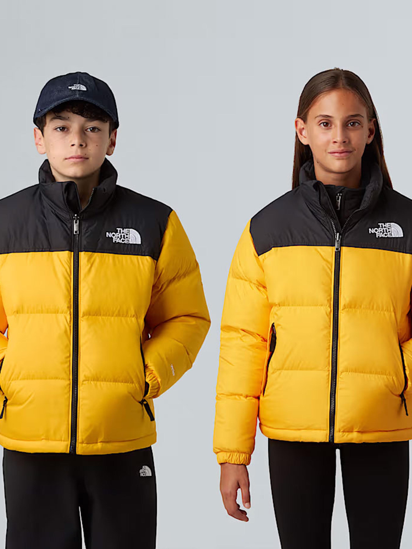 Куртки та дублянки The North Face 1996 Retro Nuptse модель NF0A8A4CGO71 Фото