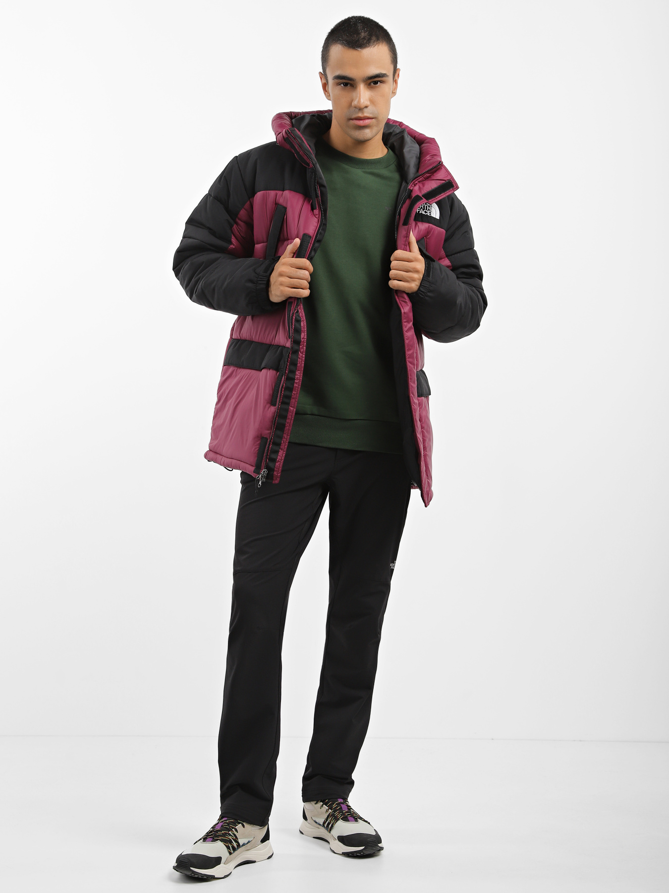 Куртки та дублянки The North Face HMLYN Insulated модель NF0A4QZ5KK91 Фото