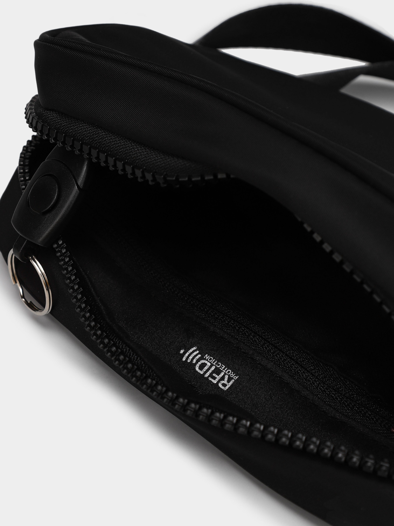 Сумки Skechers Diamond Nylon Crossbody Bag модель I0131 SCTW BLK Фото