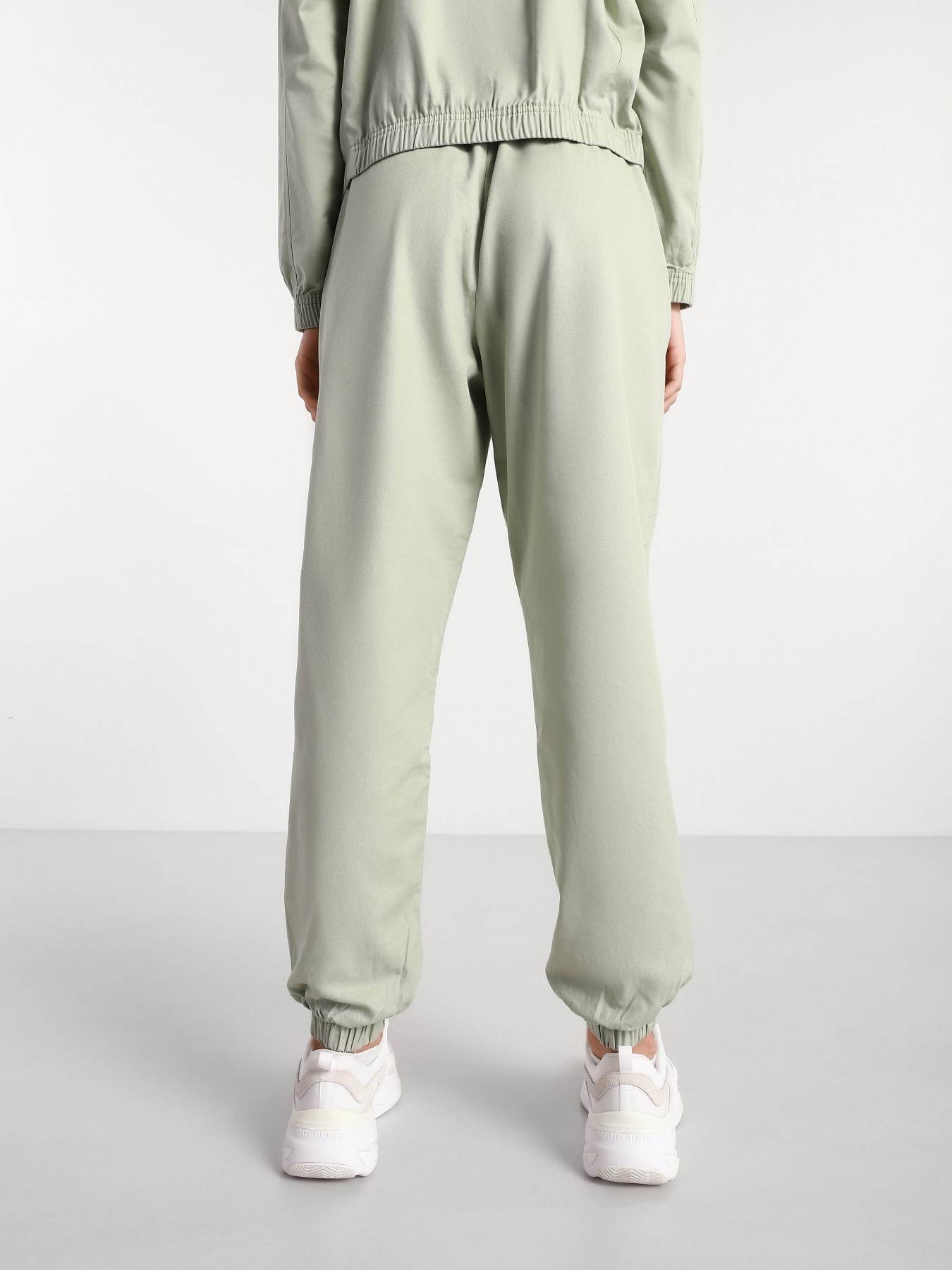 Брюки PUMA Classics Lounge Pants модель 53254274 Фото