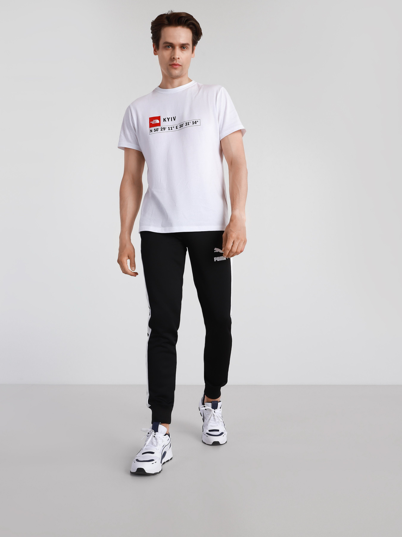 Брюки PUMA ICONIC T7 модель 53009801 Брюки PUMA ICONIC T7 модель 53009801 Фото