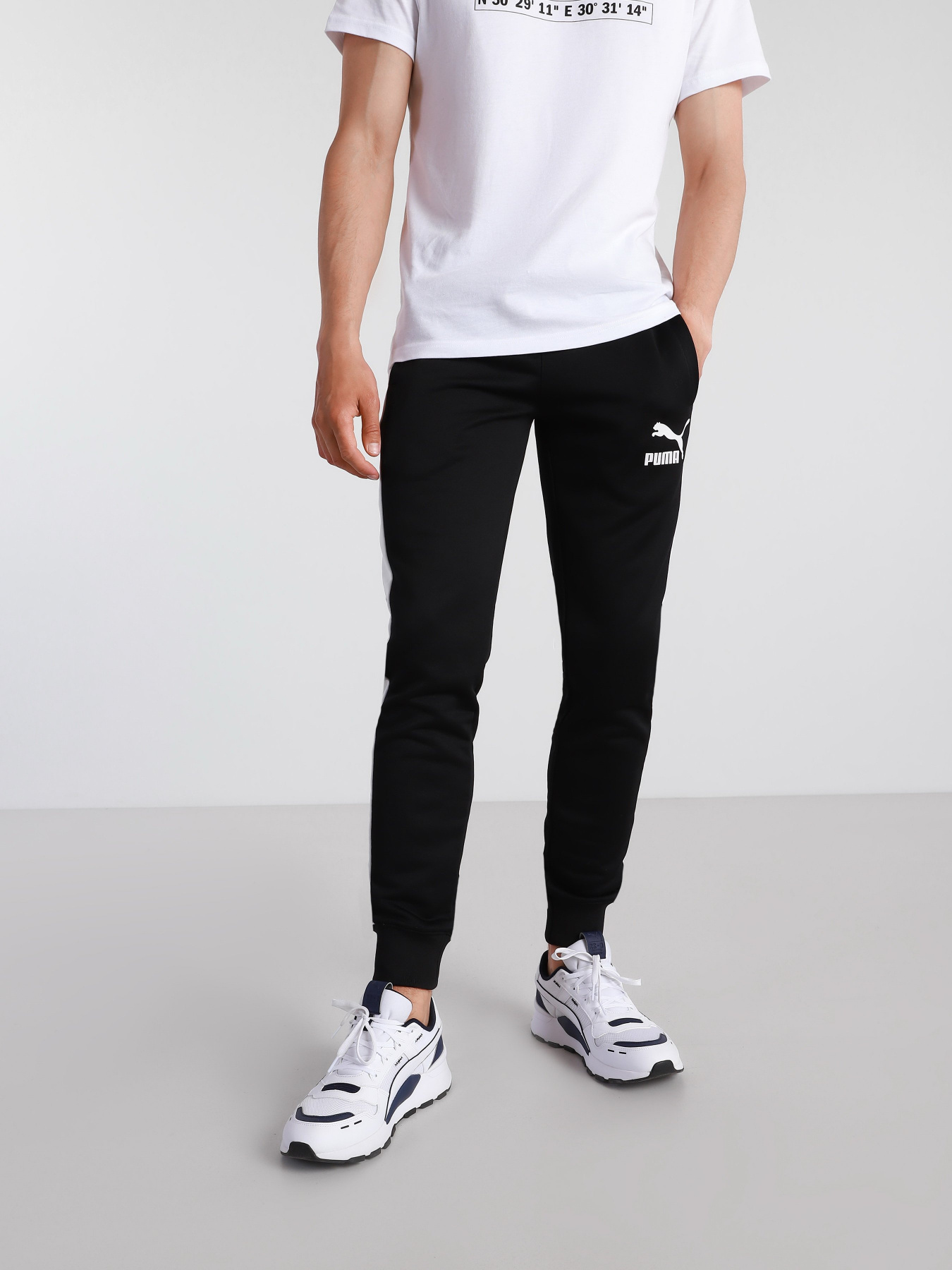 Брюки PUMA ICONIC T7 модель 53009801 Брюки PUMA ICONIC T7 модель 53009801 Фото