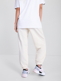 Штани PUMA Classics Relaxed модель 53041673 Фото