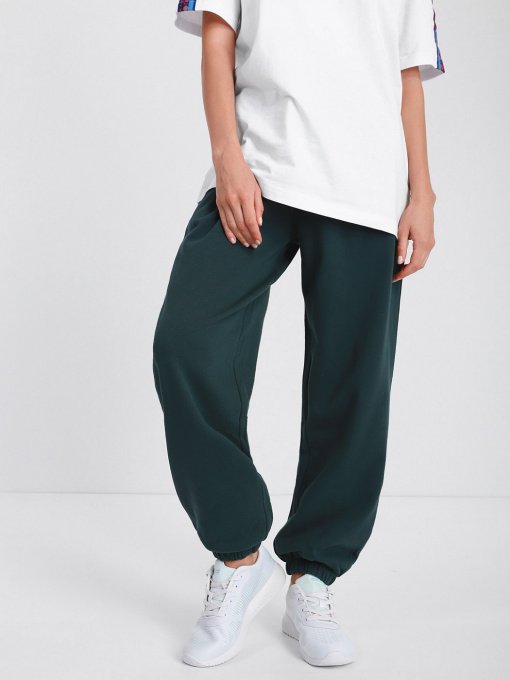 Брюки PUMA Classics Relaxed модель 53041680 Фото