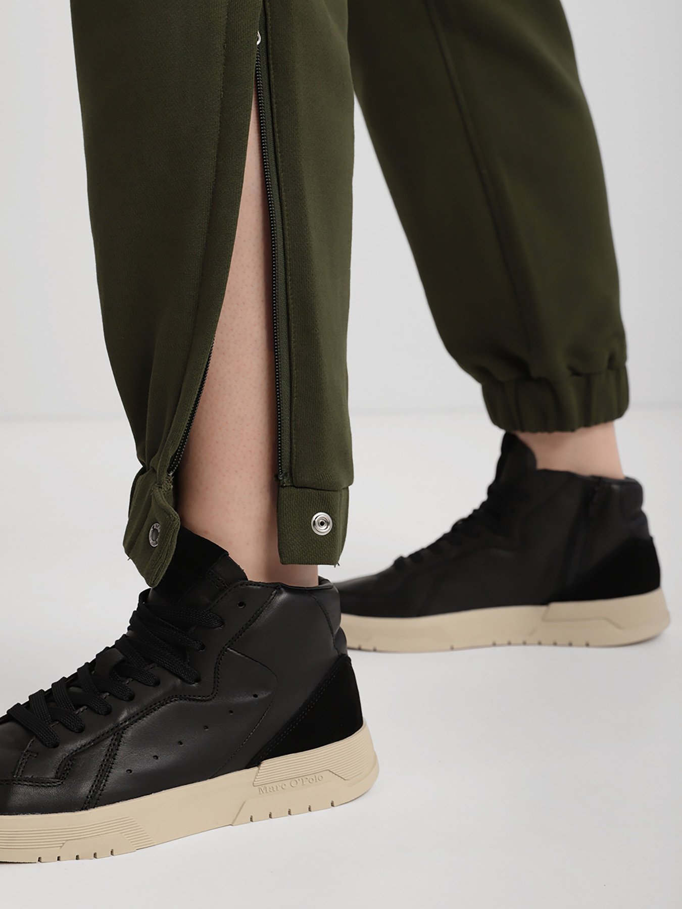 Брюки PUMA X MAISON KITSUNÉ модель 53232694 Фото