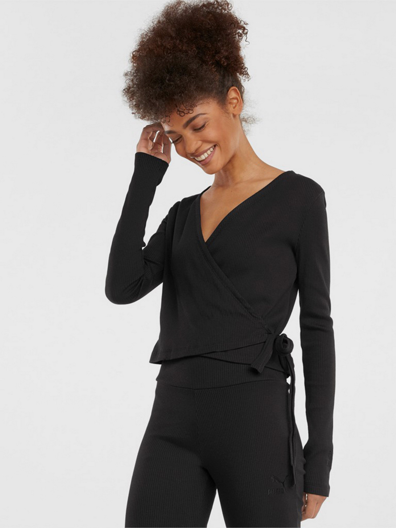 Сорочки PUMA Classics Ribbed Wrap модель 58998401 Сорочки PUMA Classics Ribbed Wrap модель 58998401 Фото