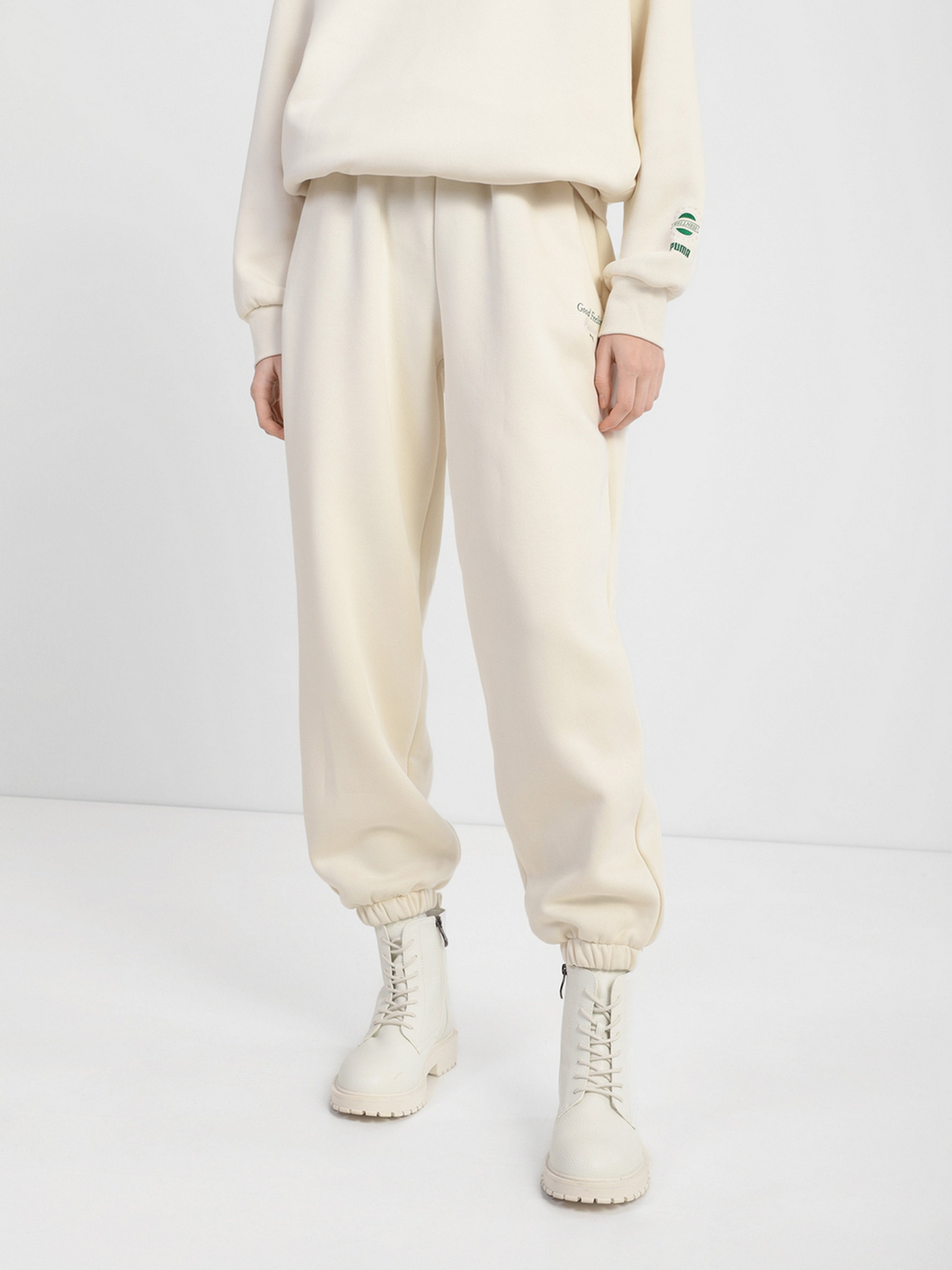 Брюки PUMA WELLNESS CLUB модель 53433073 Фото