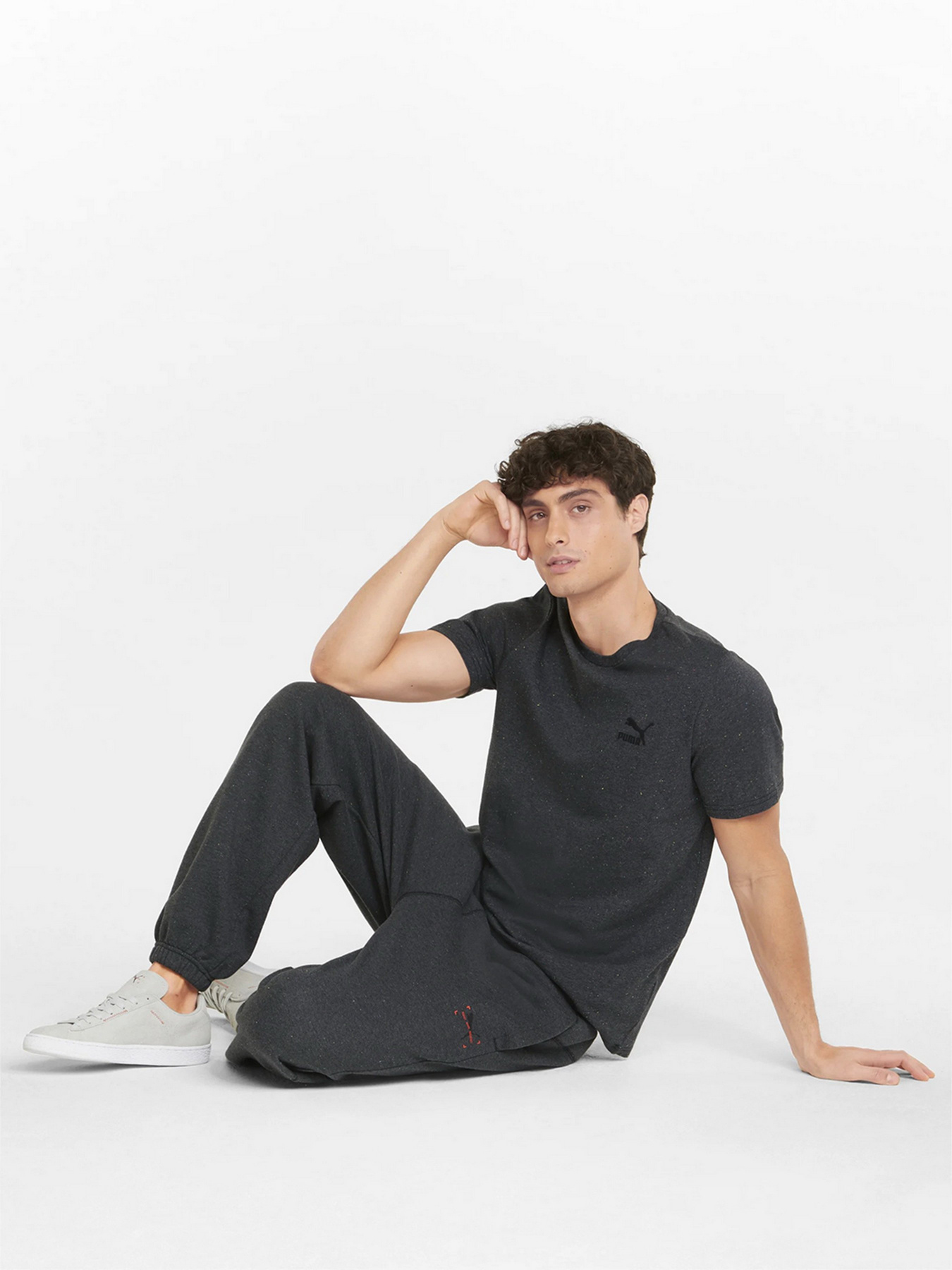 Штани PUMA RE:Collection модель 53395907 Фото