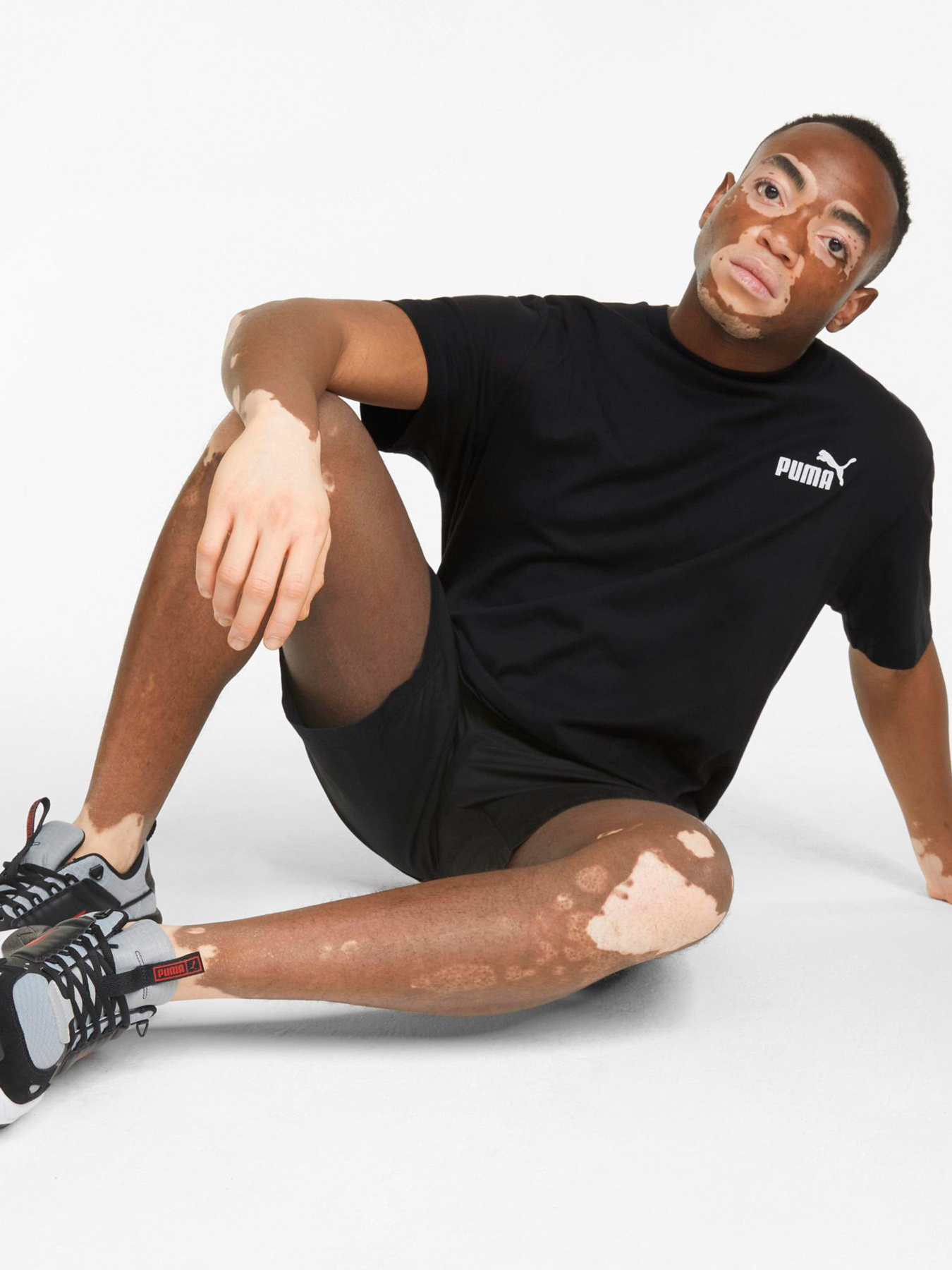Футболки і поло PUMA Ess Small Logo модель 84741401 Футболки і поло PUMA Ess Small Logo модель 84741401 Фото
