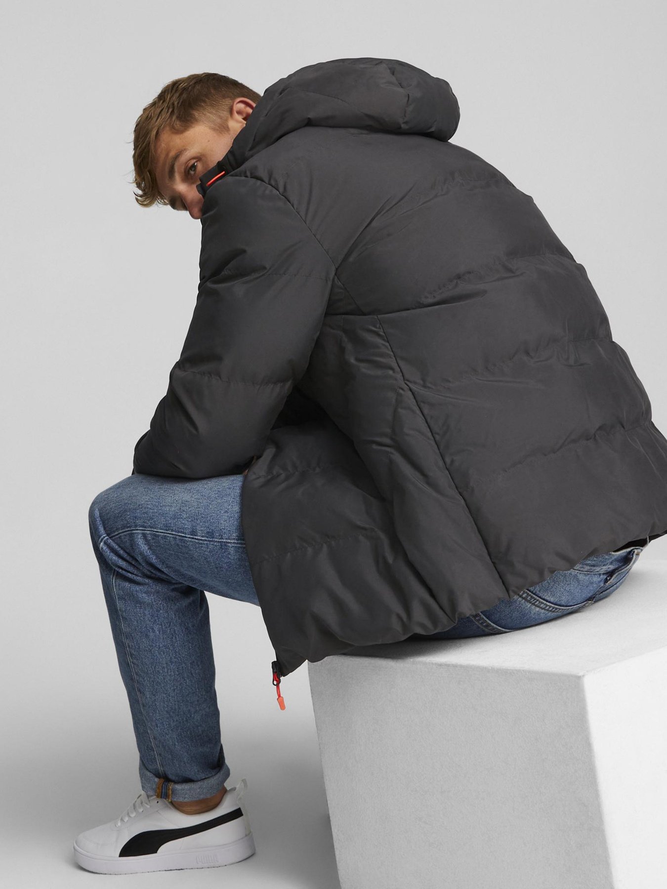 Куртки та дублянки PUMA Better Sportswear модель 84933175 Фото