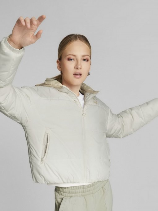 Куртки та дублянки PUMA Classics Padded модель 53557665 Фото