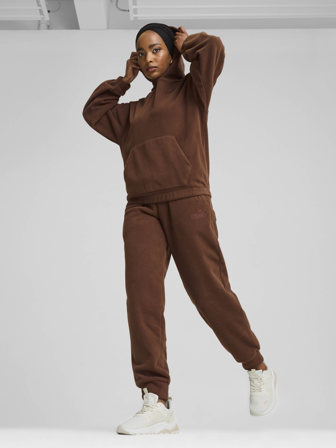 Брюки PUMA ESSENTIALS ELEVATED модель 68153265 Фото