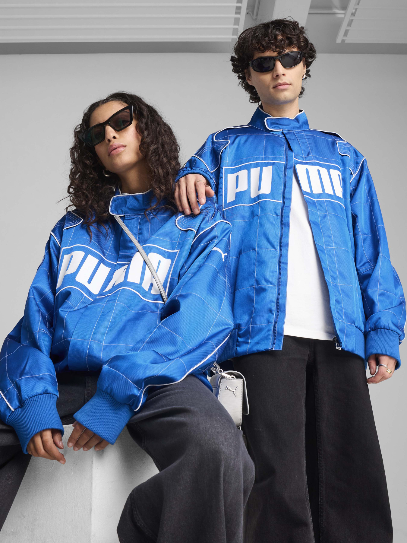 Куртки и дубленки PUMA ARCHIVE SEASONAL RELAXED RACER модель 62991458 Фото