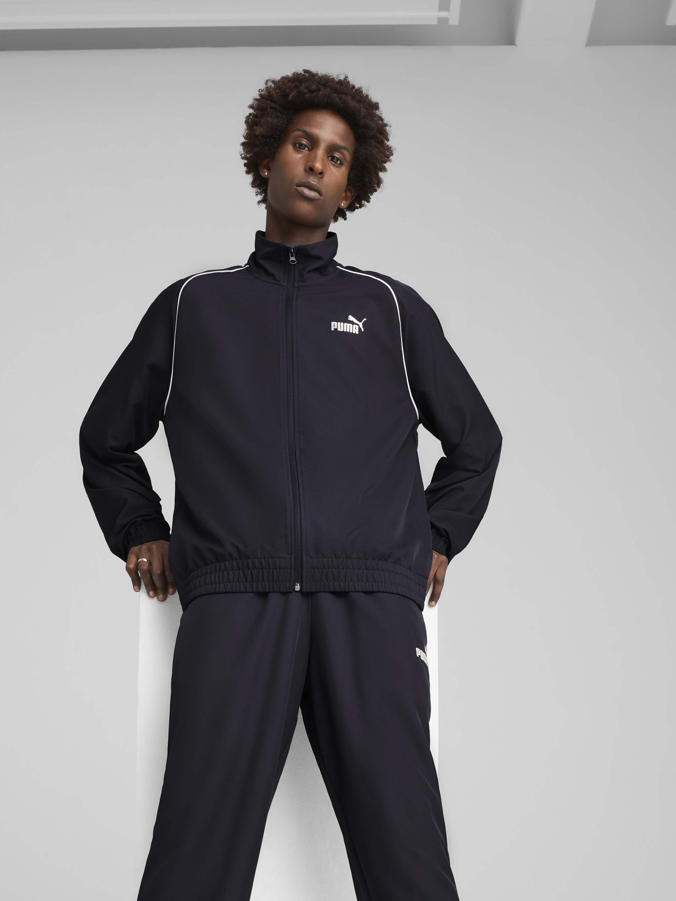 Костюмы PUMA WOVEN PIPING модель 68484916 Костюмы PUMA WOVEN PIPING модель 68484916 Фото