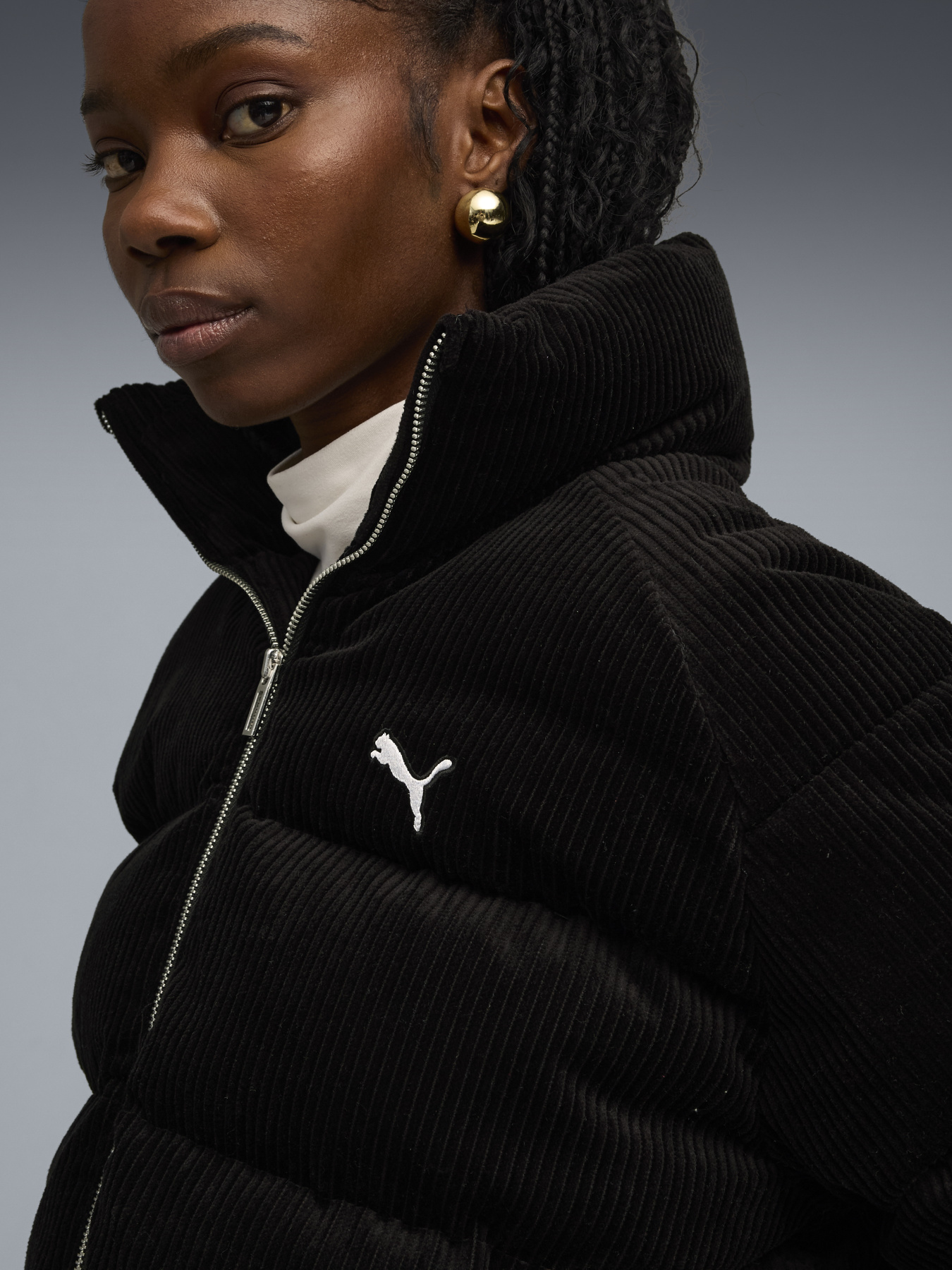 Куртки та дублянки PUMA CORDUROY PUFFER модель 63217101 Фото