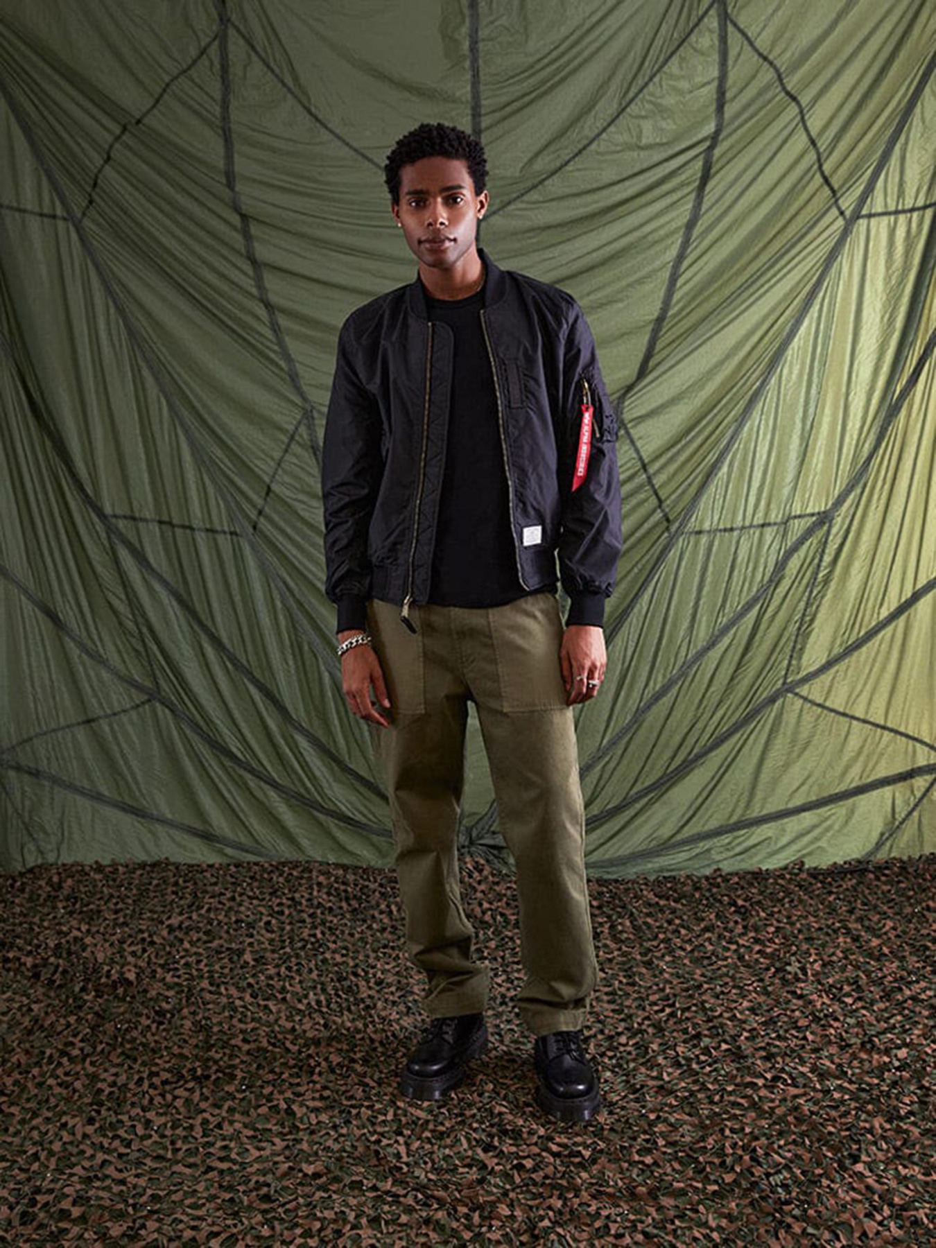 Куртки и дубленки Alpha Industries L-2b Skymaster Gen II модель MJL52000C1_001 Фото