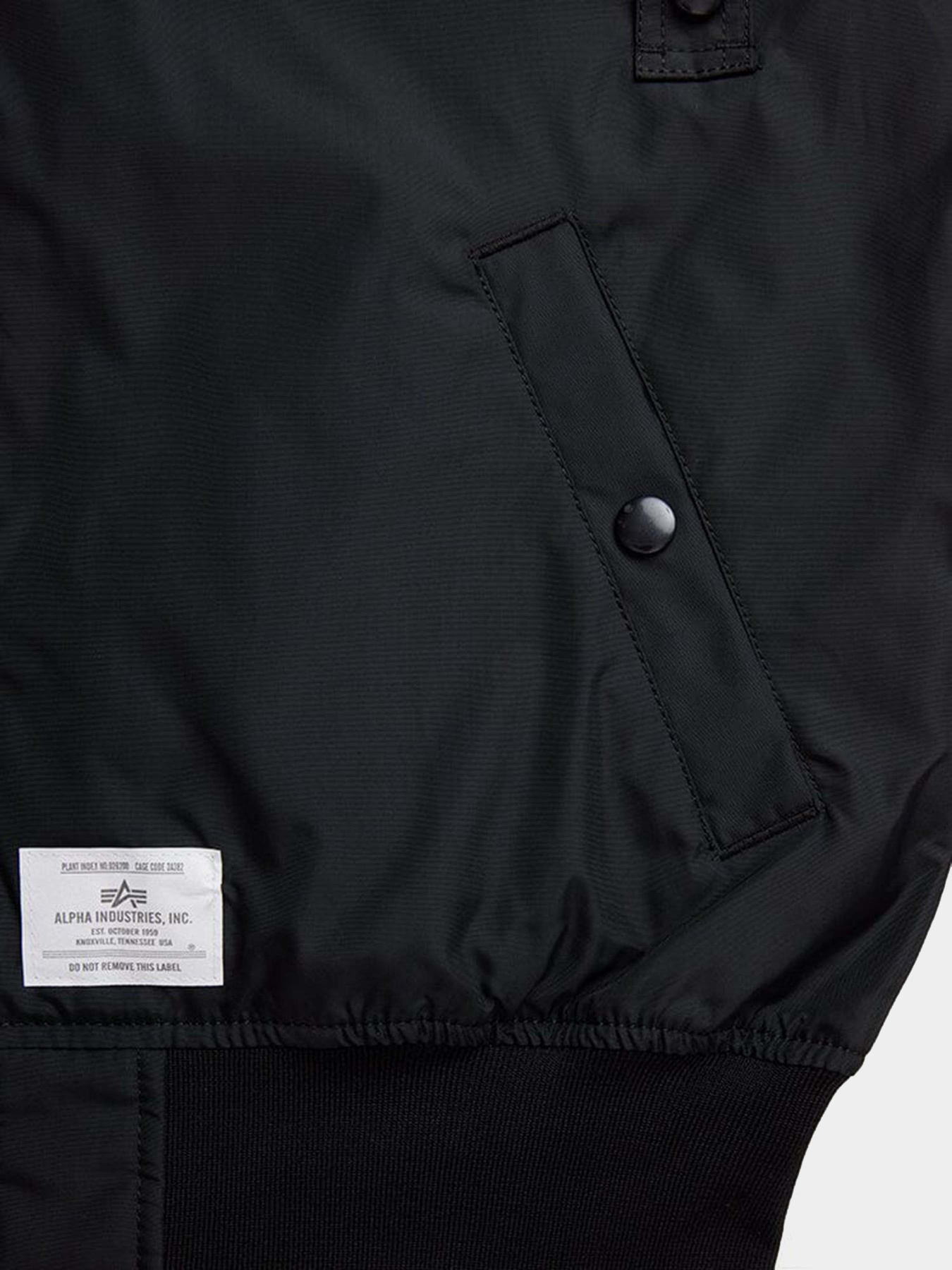 Куртки и дубленки Alpha Industries L-2b Skymaster Gen II модель MJL52000C1_001 Фото
