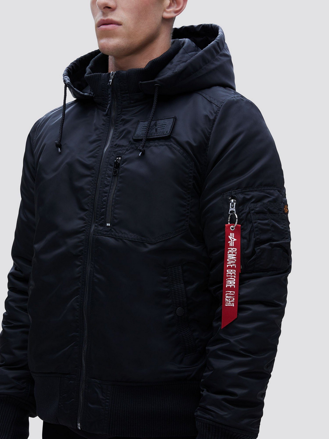 Куртки и дубленки Alpha Industries MA-1 HOODED RIB модель MJM49501C1_001 Фото