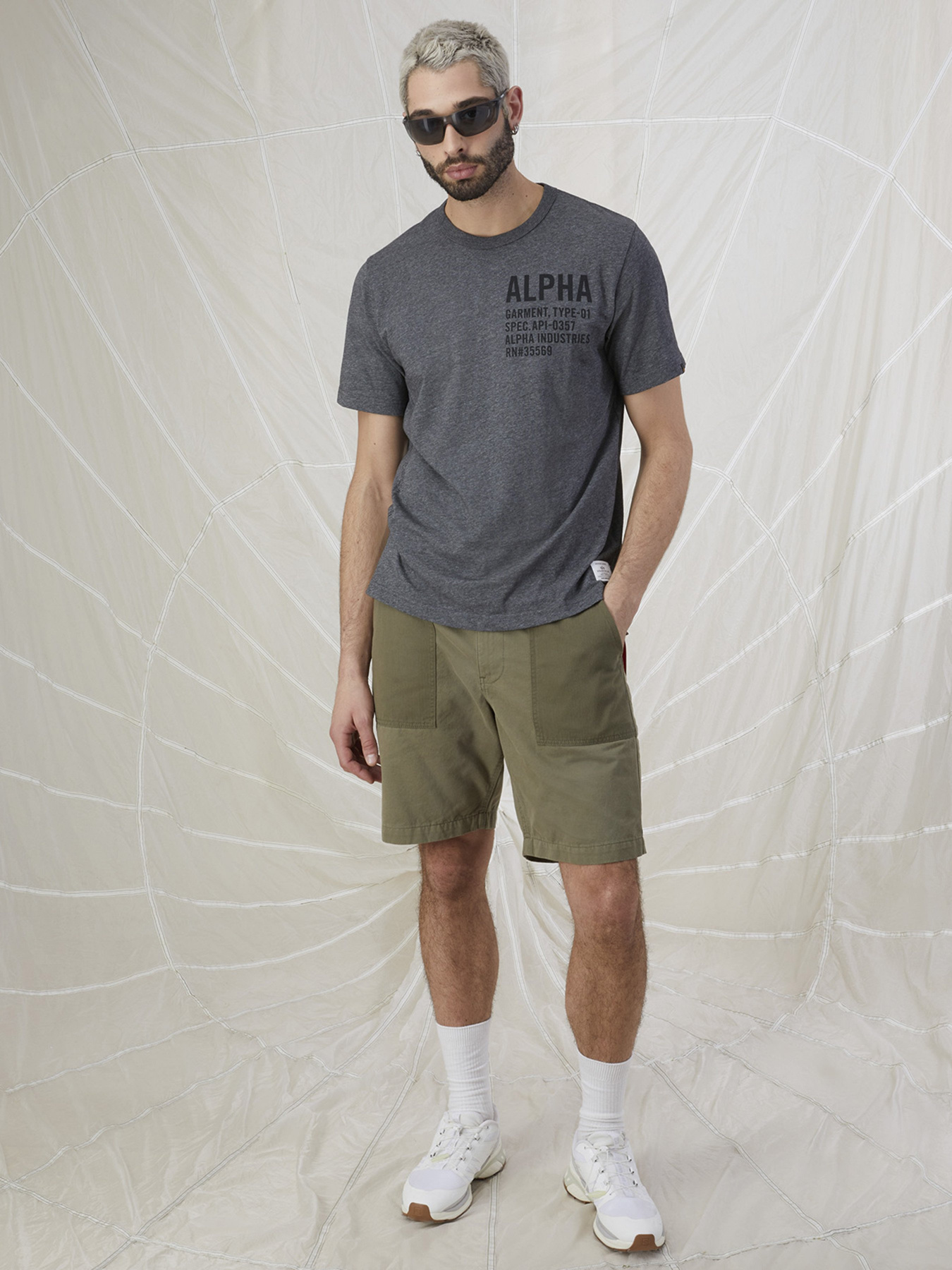Футболки і поло Alpha Industries Graphic Tee модель MTA53000C1_068 Футболки і поло Alpha Industries Graphic Tee модель MTA53000C1_068 Фото