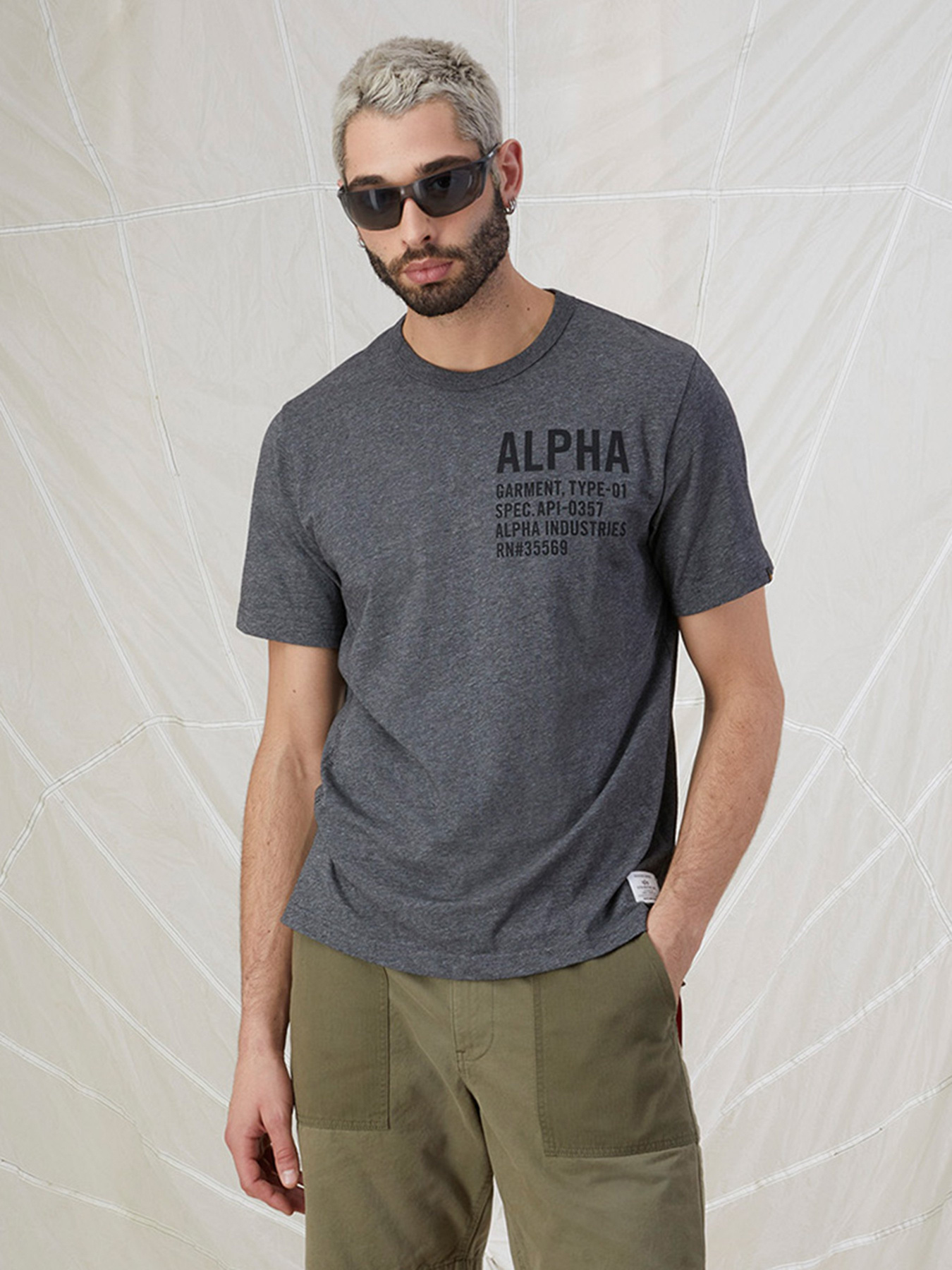 Футболки і поло Alpha Industries Graphic Tee модель MTA53000C1_068 Футболки і поло Alpha Industries Graphic Tee модель MTA53000C1_068 Фото