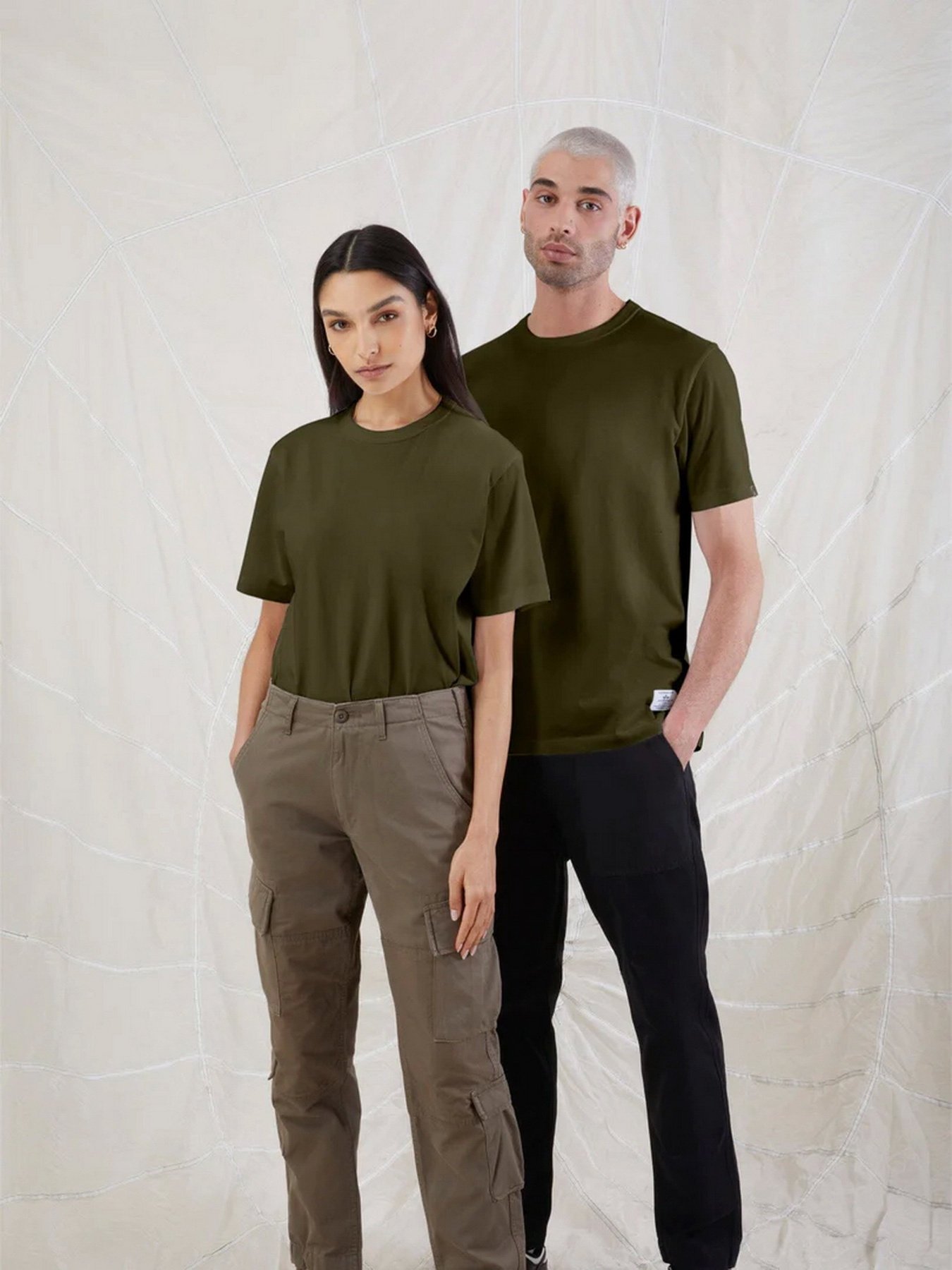 Футболки і поло Alpha Industries Essential Tee модель UTE51500PK_303 Футболки і поло Alpha Industries Essential Tee модель UTE51500PK_303 Фото