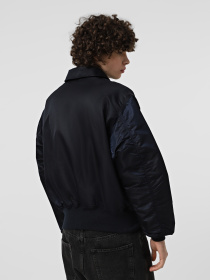 Куртки и дубленки Alpha Industries CWU 45/P Flight Jacket модель MJC22000C1_410 Фото