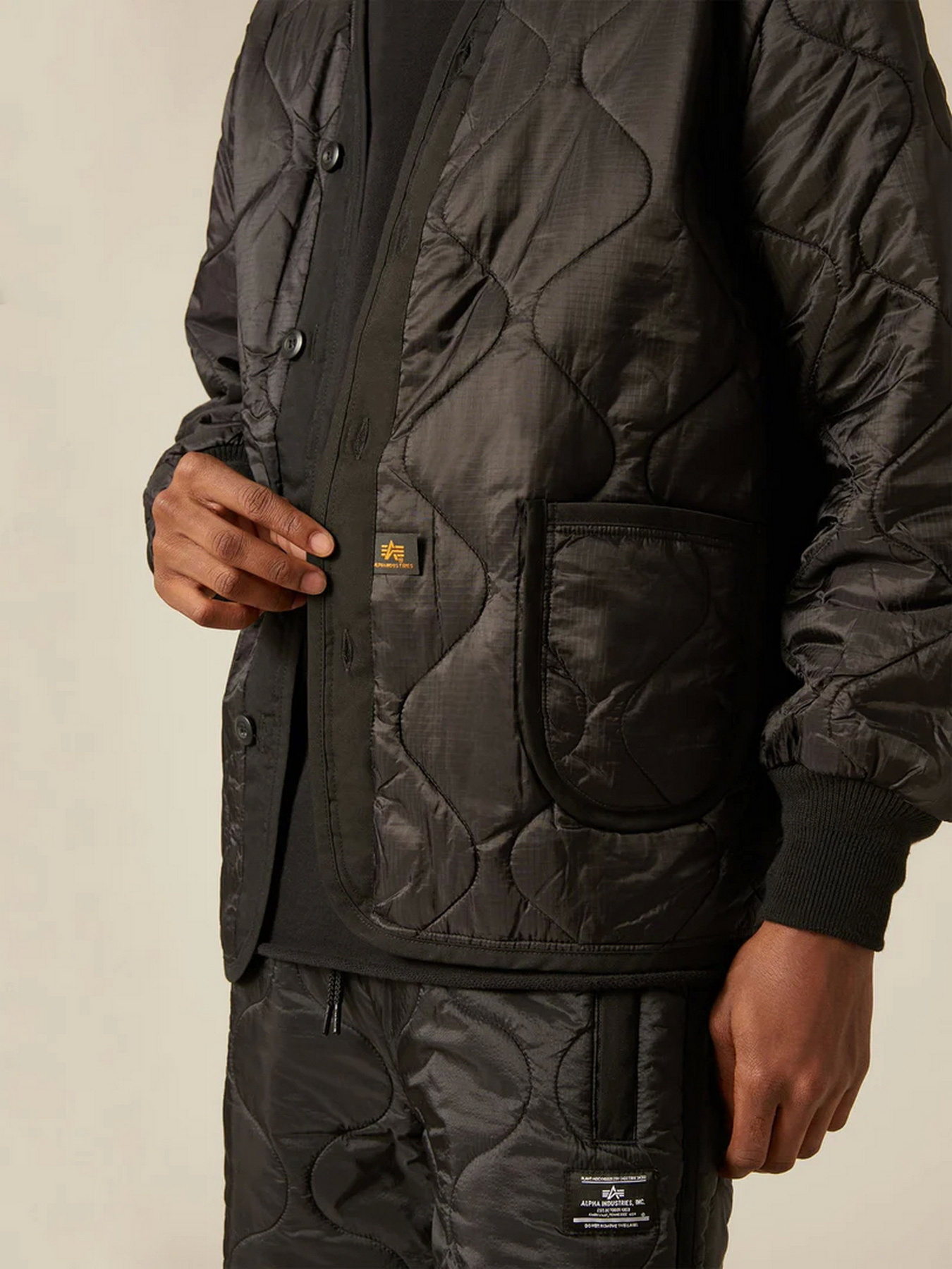Куртки и дубленки Alpha Industries ALS/92 модель MJL48000C1_001 Фото