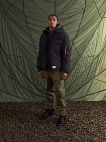 Куртки та дублянки Alpha Industries Hooded Puffer Jacket модель MJH52500C1_001 Фото