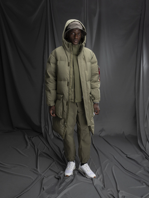 Куртки та дублянки Alpha Industries Long Puffer Parka модель MJL53500C1_359 Фото