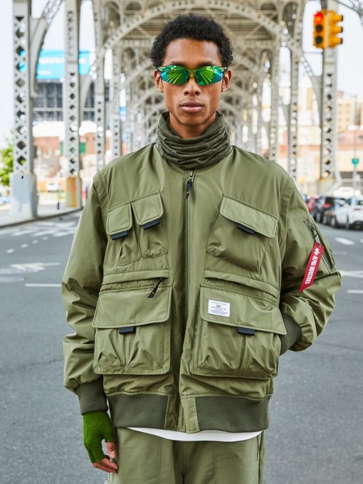 Куртки и дубленки Alpha Industries Multi Pocket модель MJM53501C1_359 Фото