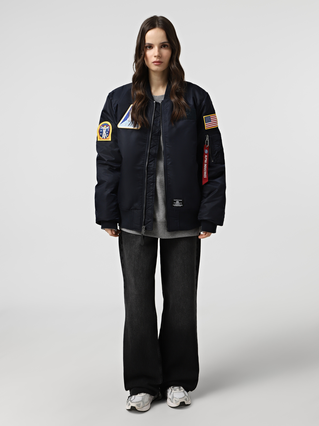 Куртки и дубленки Alpha Industries Nasa MA-1 модель MJN53500C1_410 Фото