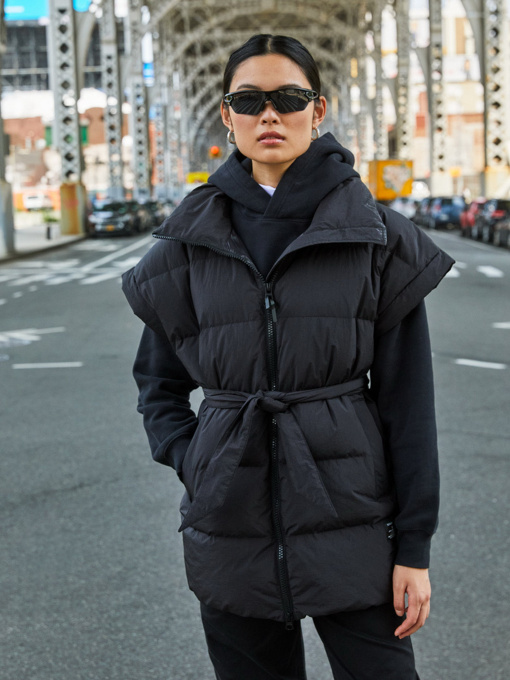 Куртки та дублянки Alpha Industries Sierra Belted Vest модель WJB53500C1_001 Фото