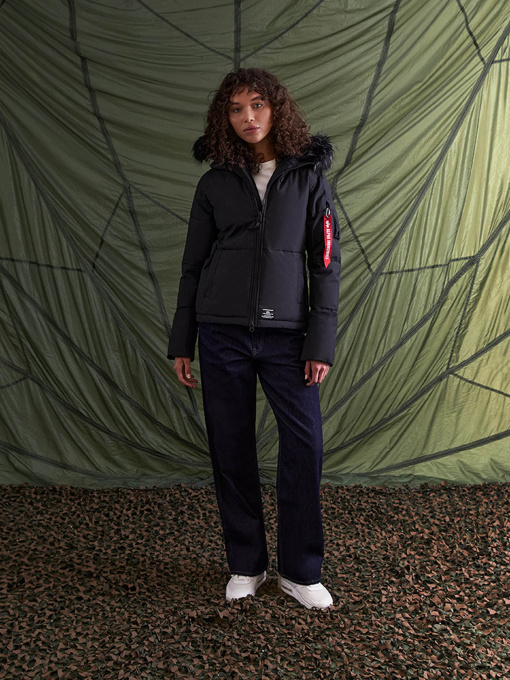 Куртки и дубленки Alpha Industries Short W модель WJS52501C1_001 Фото