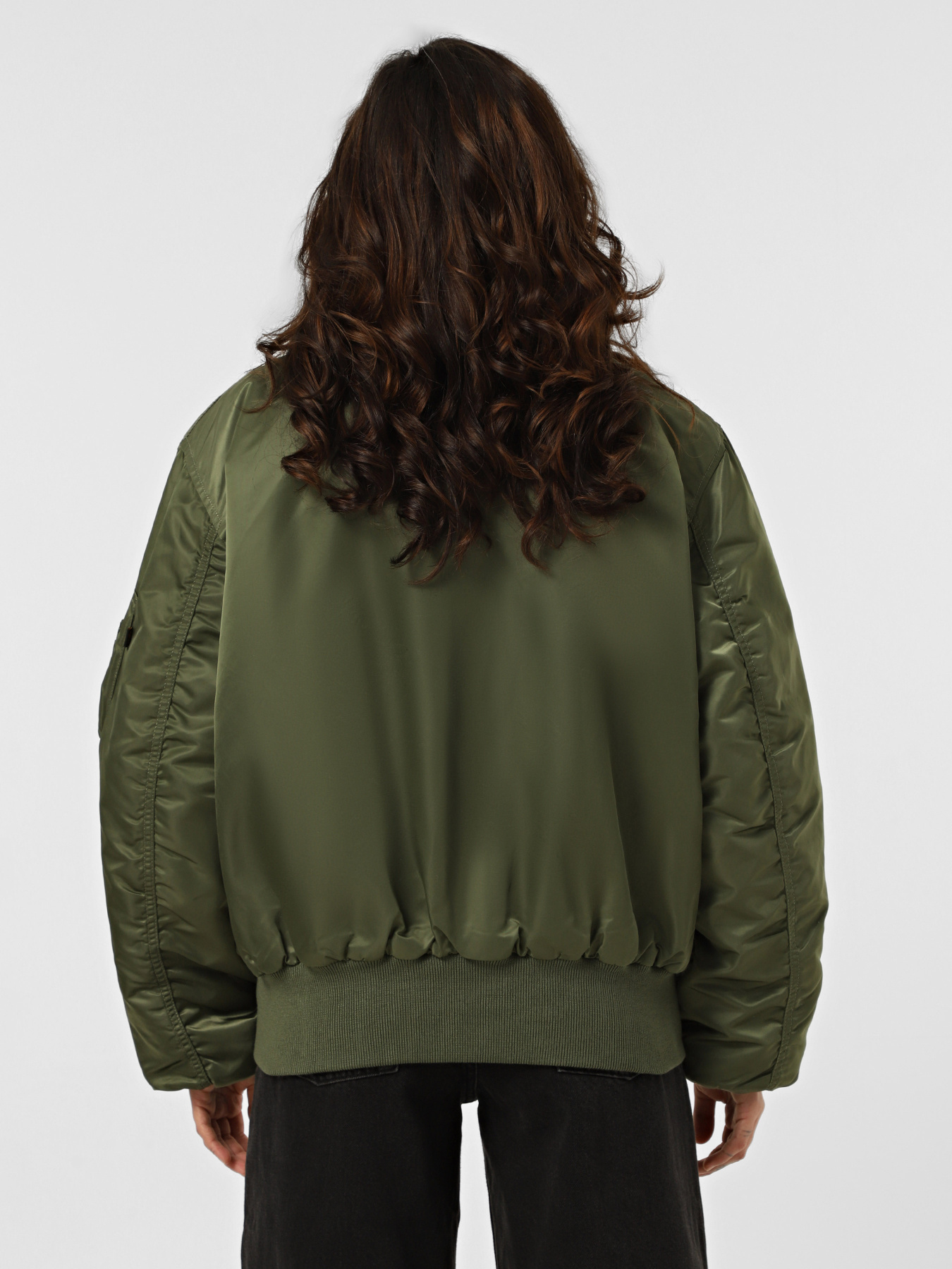 Куртки та дублянки Alpha Industries B-15 модель MJB23010C1_310 Куртки та дублянки Alpha Industries B-15 модель MJB23010C1_310 Фото
