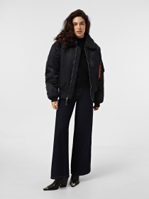 Куртки та дублянки Alpha Industries B-15 модель MJB23010C1_410 Фото