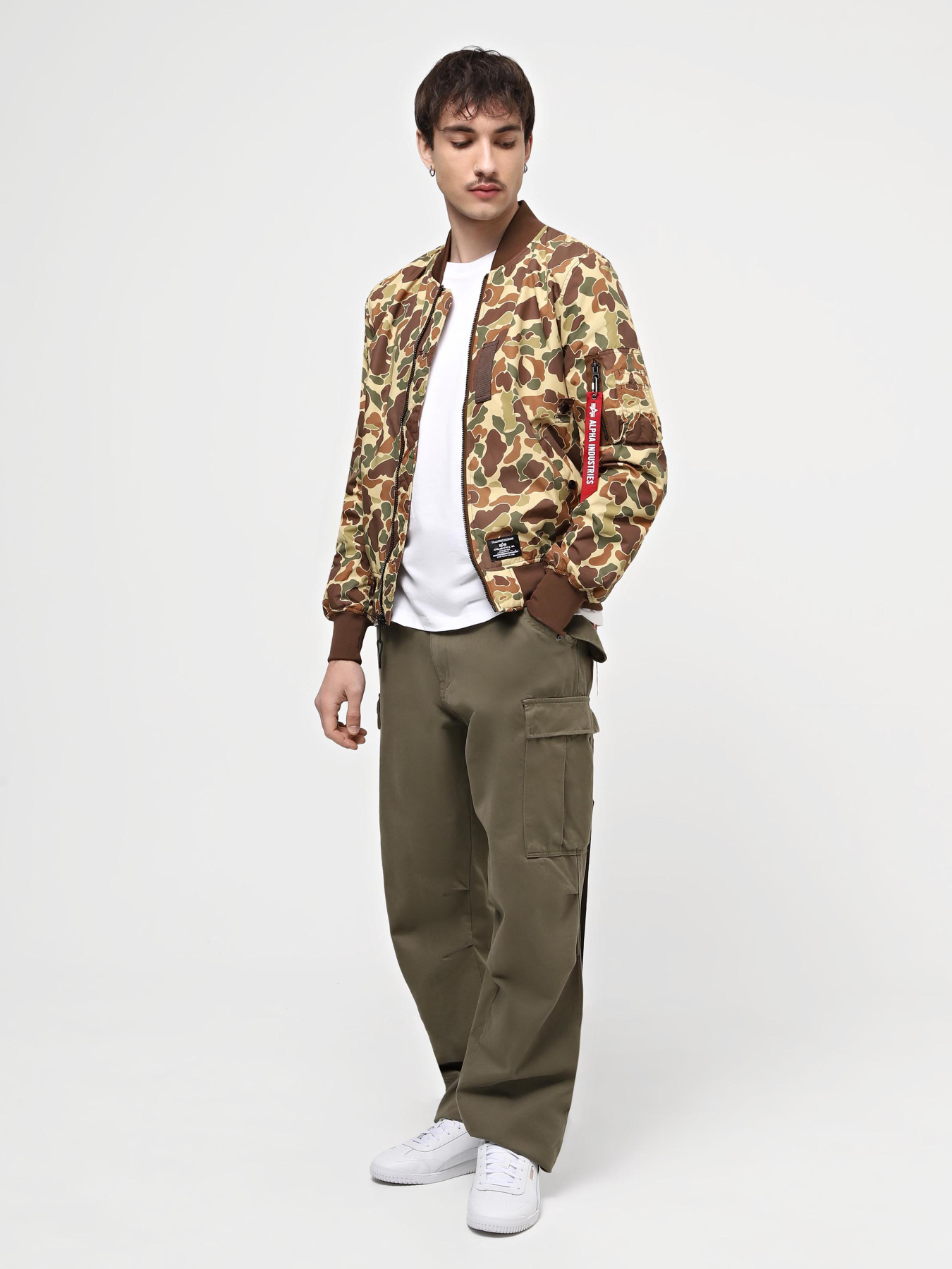 Куртки и дубленки Alpha Industries L-2b Skymaster Gen II модель MJL52000C1_939 Куртки и дубленки Alpha Industries L-2b Skymaster Gen II модель MJL52000C1_939 Фото
