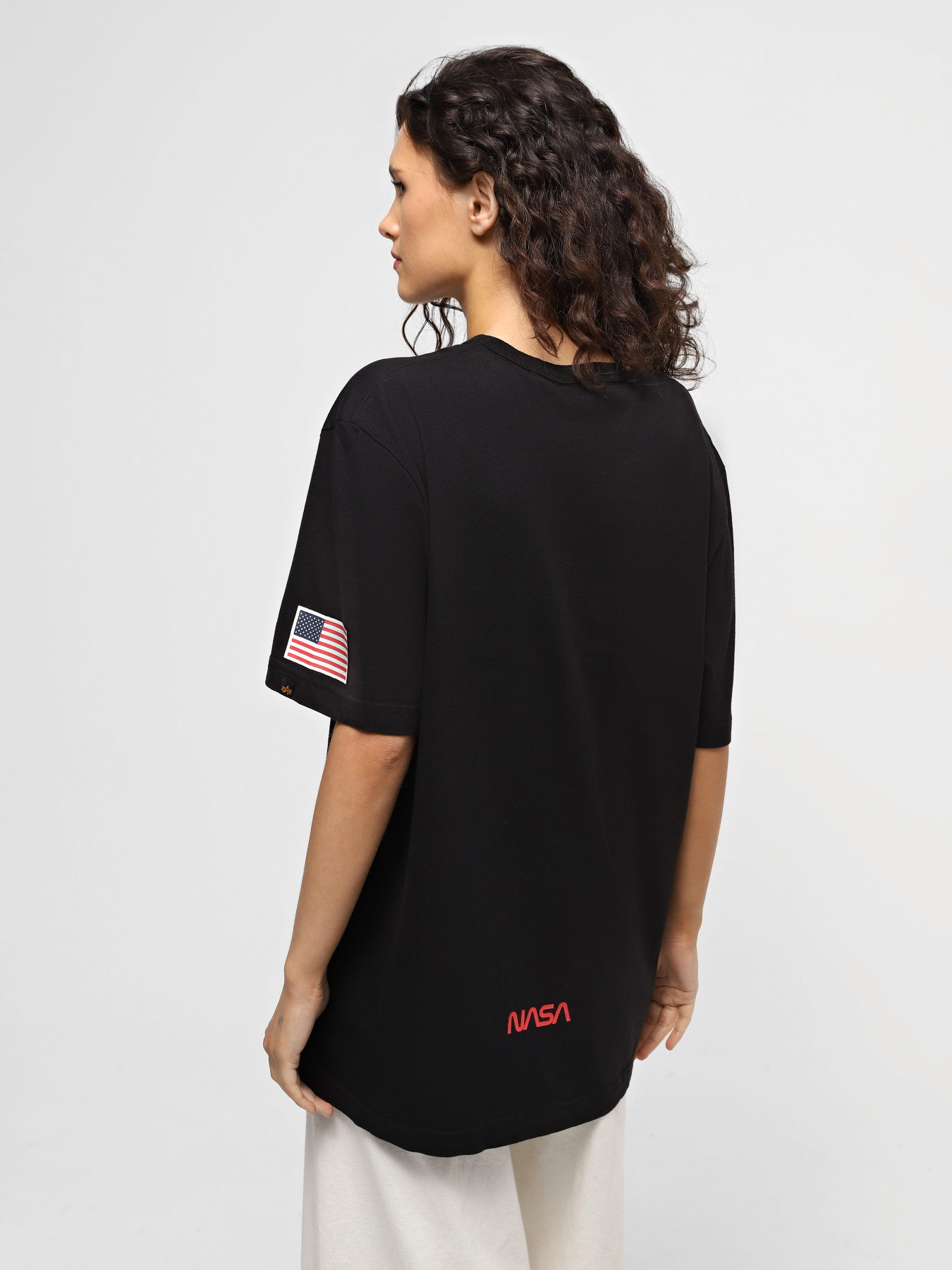 Футболки и поло Alpha Industries NASA Exploration Tee модель UTE53502PK_001 Фото