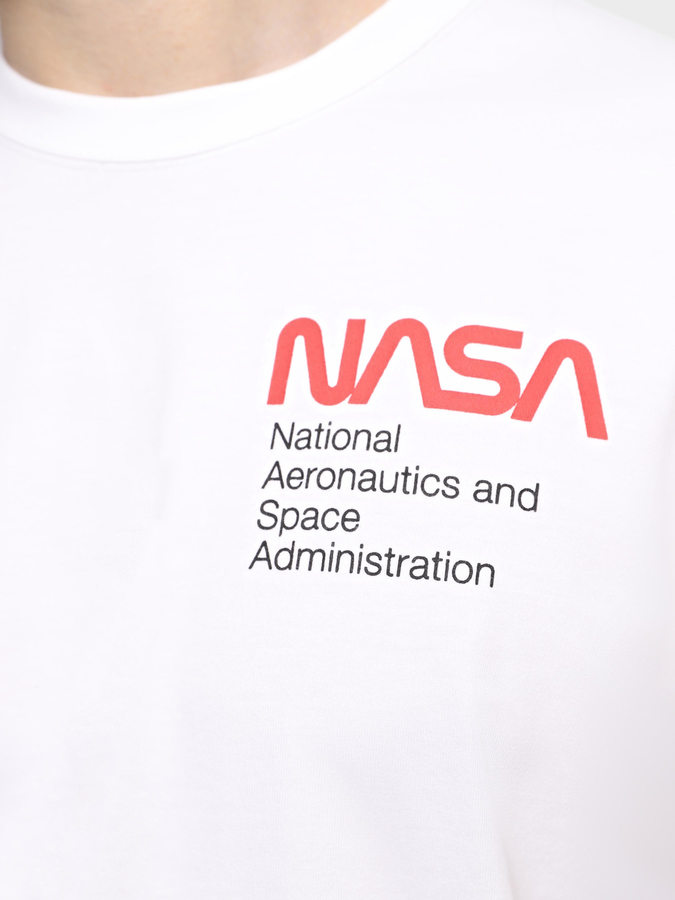 Футболки и поло Alpha Industries NASA Exploration Tee модель UTE53502PK_100 Футболки и поло Alpha Industries NASA Exploration Tee модель UTE53502PK_100 Фото