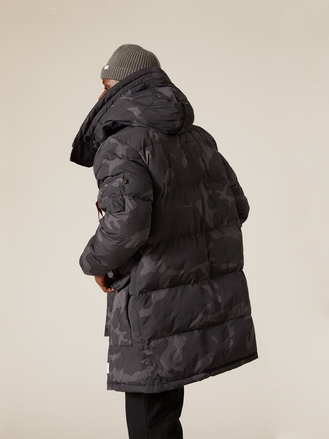 Куртки та дублянки Alpha Industries N-3B QUILTED модель MJN51502C1_942 Фото
