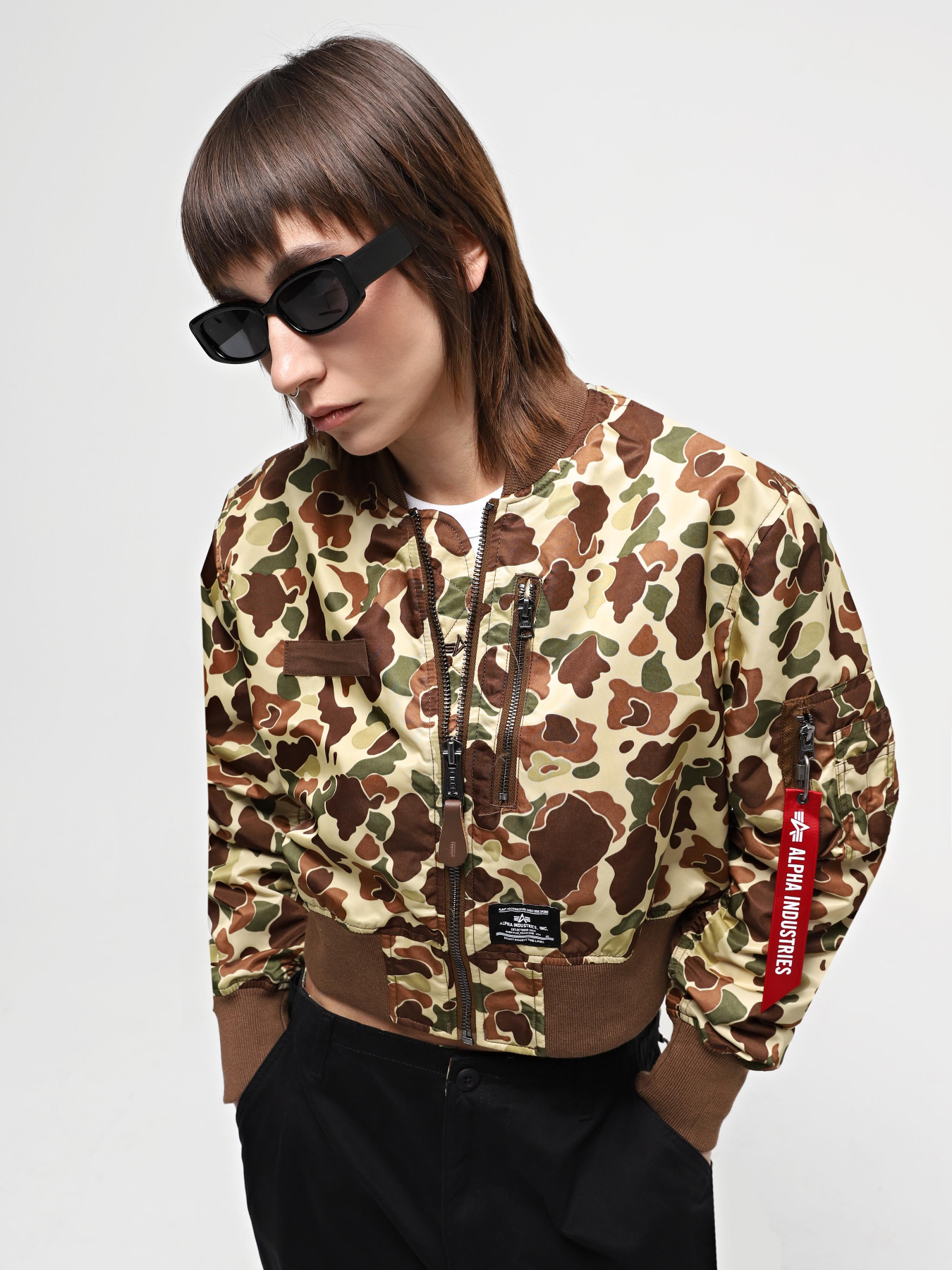 Куртки и дубленки Alpha Industries L-2b Cropped Gen II Bomber Jacket W модель WJL53000C1_939 Фото
